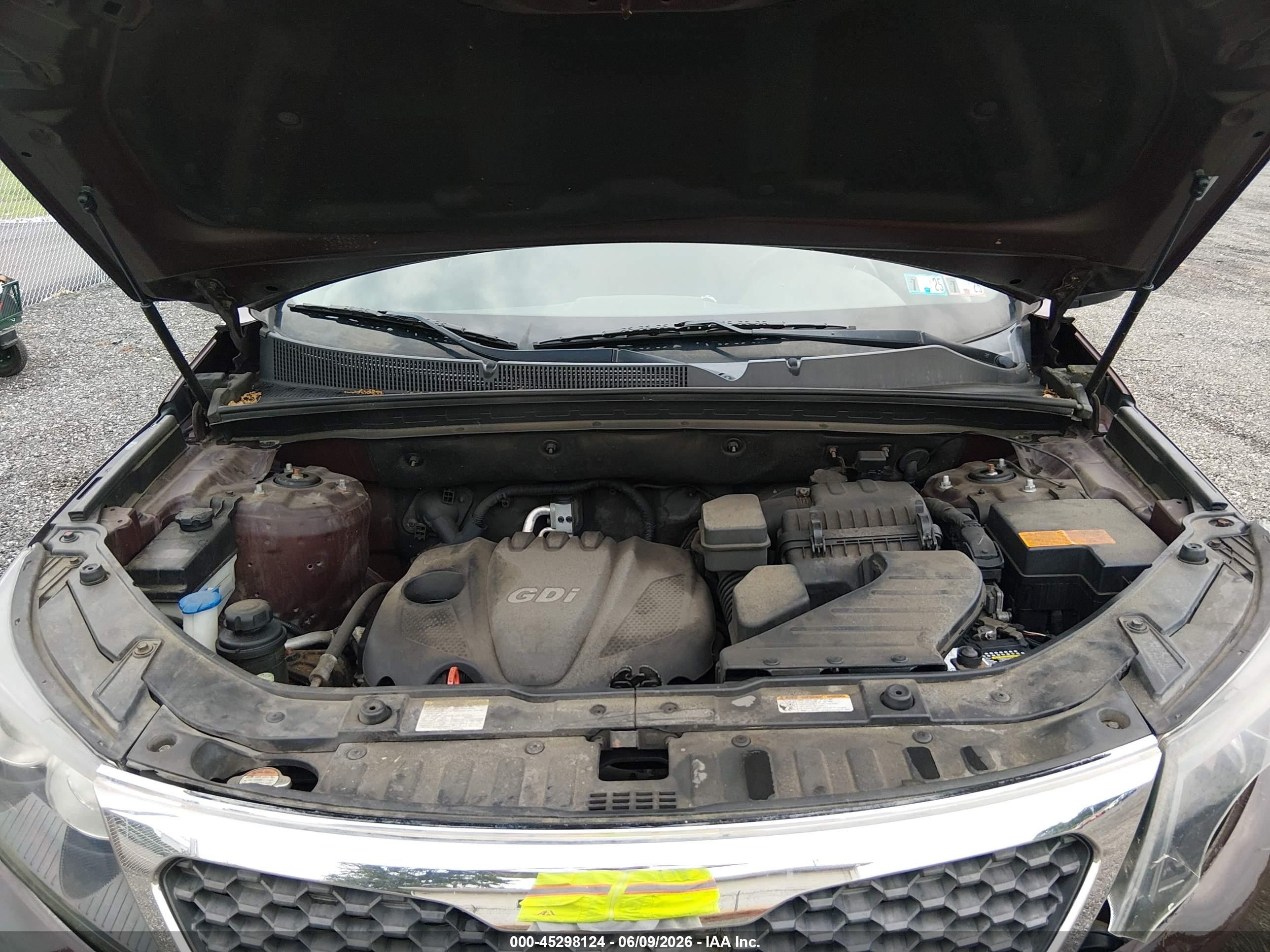 2012 Kia Sorento Lx Burgundy vin: 5XYKTDA60CG271794