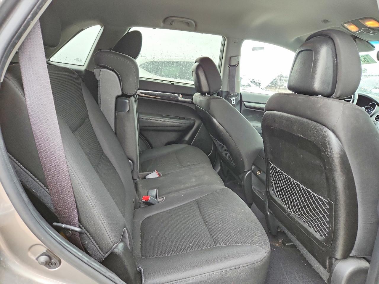 2014 Kia Sorento Lx Gray vin: 5XYKTDA60EG502227