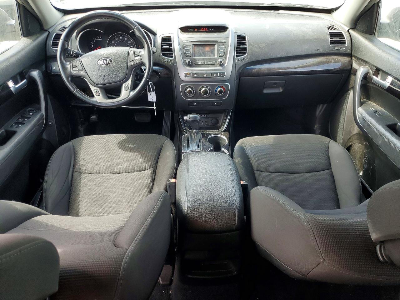 2015 Kia Sorento Lx Silver vin: 5XYKTDA60FG557925