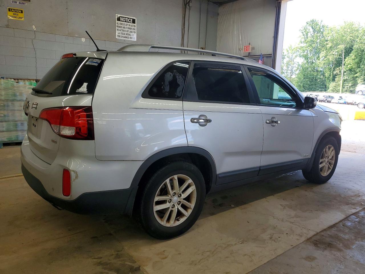 2015 Kia Sorento Lx Silver vin: 5XYKTDA60FG616987