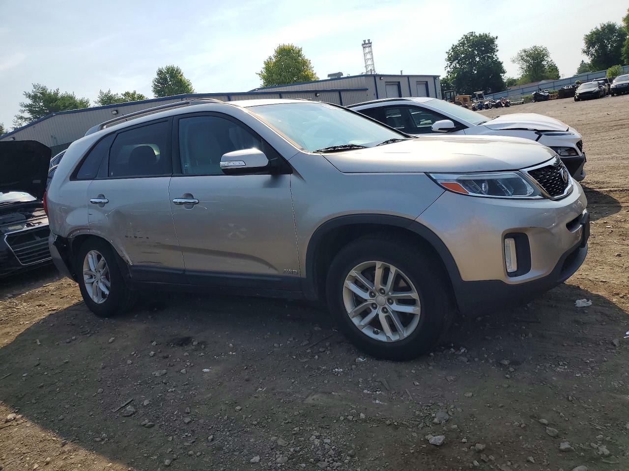 2015 Kia Sorento Lx Silver vin: 5XYKTDA60FG628573