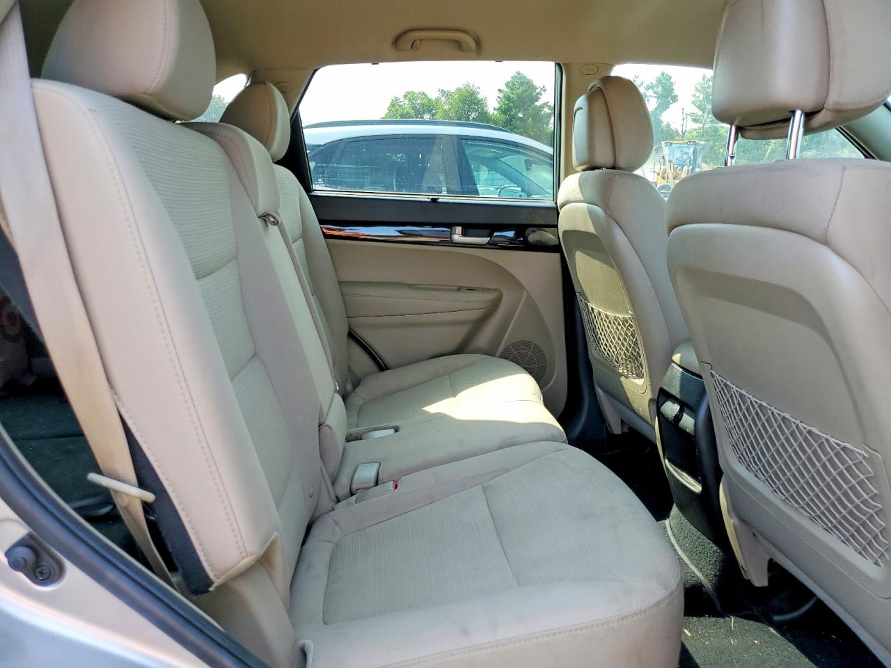 2015 Kia Sorento Lx Silver vin: 5XYKTDA60FG628573