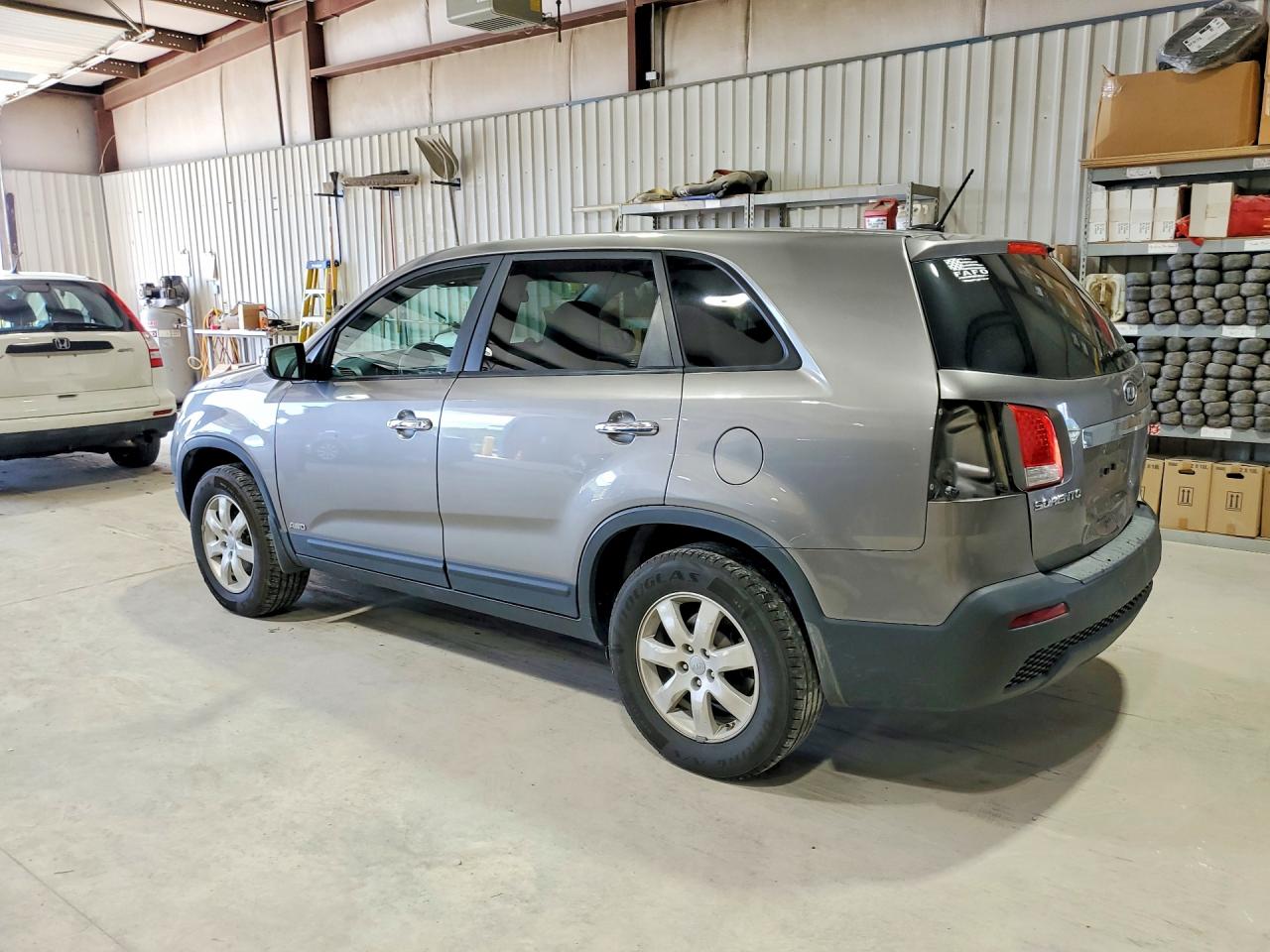 2012 Kia Sorento Lx Gray vin: 5XYKTDA61CG238478