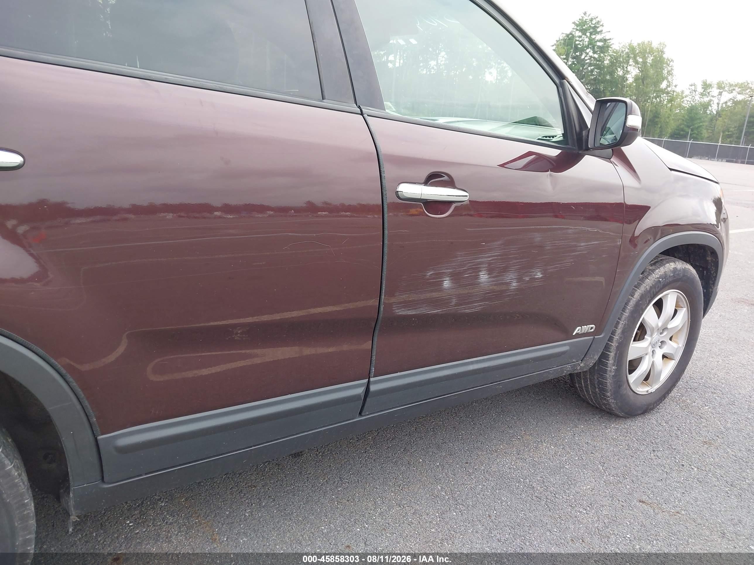 2012 Kia Sorento Lx Burgundy vin: 5XYKTDA61CG294128
