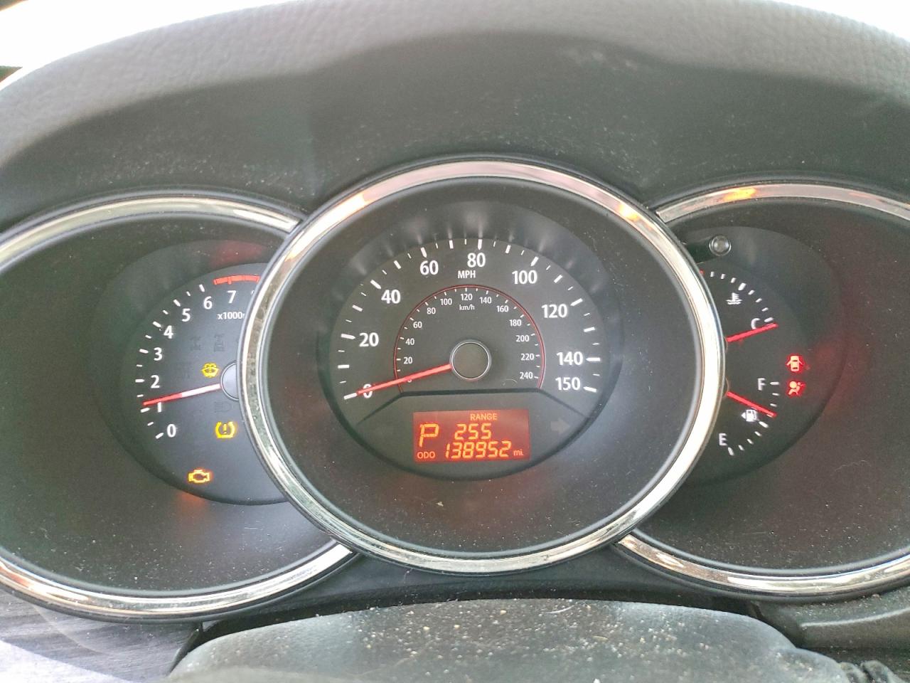2012 Kia Sorento Base Maroon vin: 5XYKTDA61CG299104