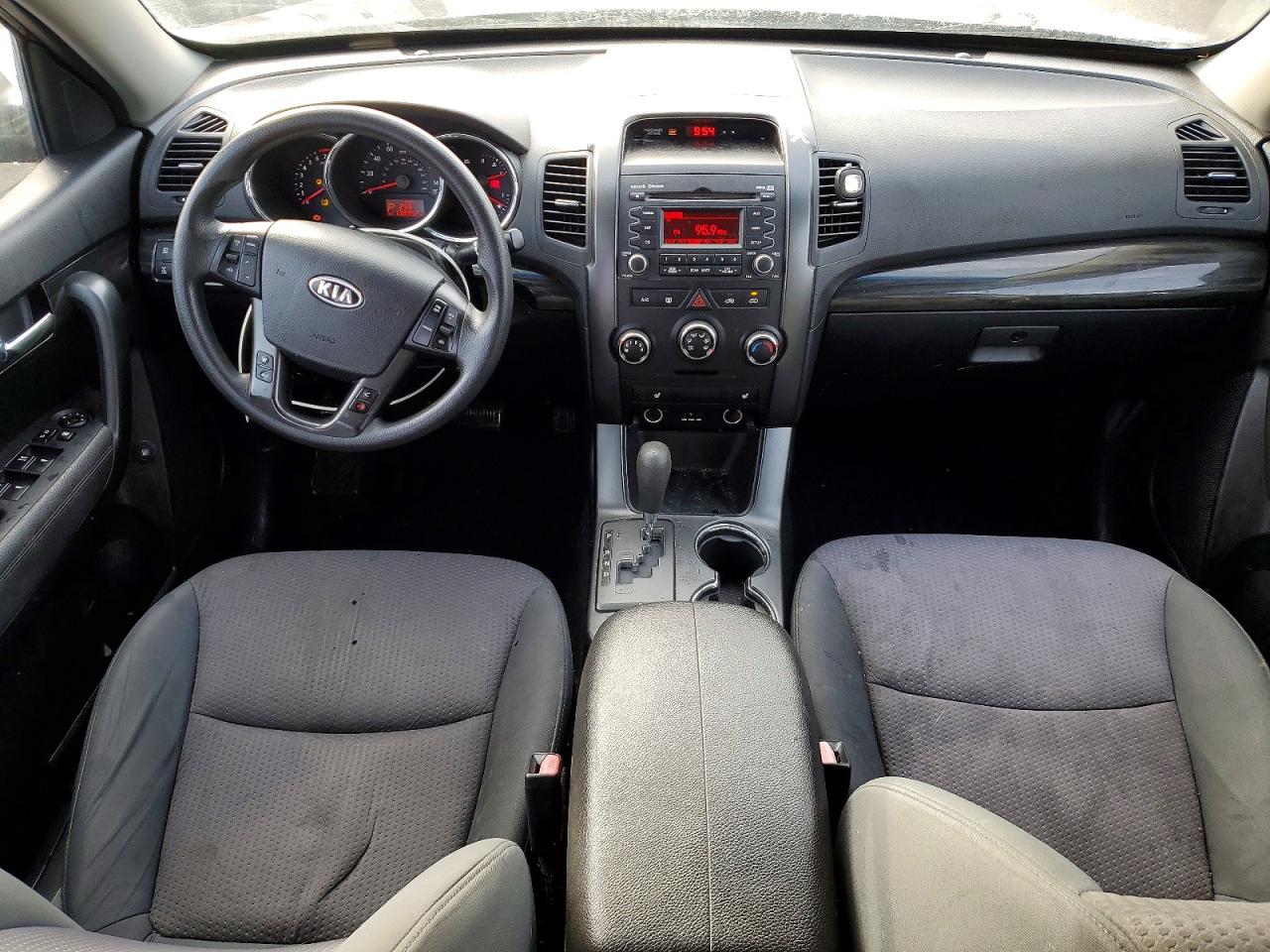 2012 Kia Sorento Base Maroon vin: 5XYKTDA61CG299104