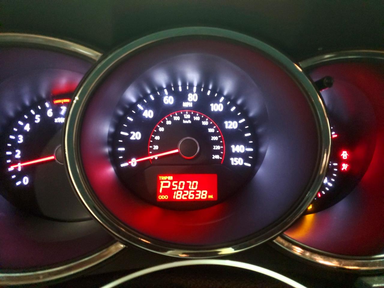 2013 Kia Sorento Lx Silver vin: 5XYKTDA61DG370951