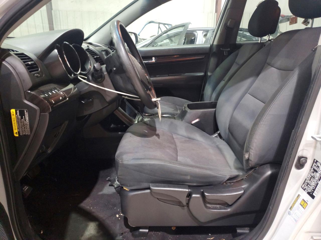 2013 Kia Sorento Lx Silver vin: 5XYKTDA61DG370951