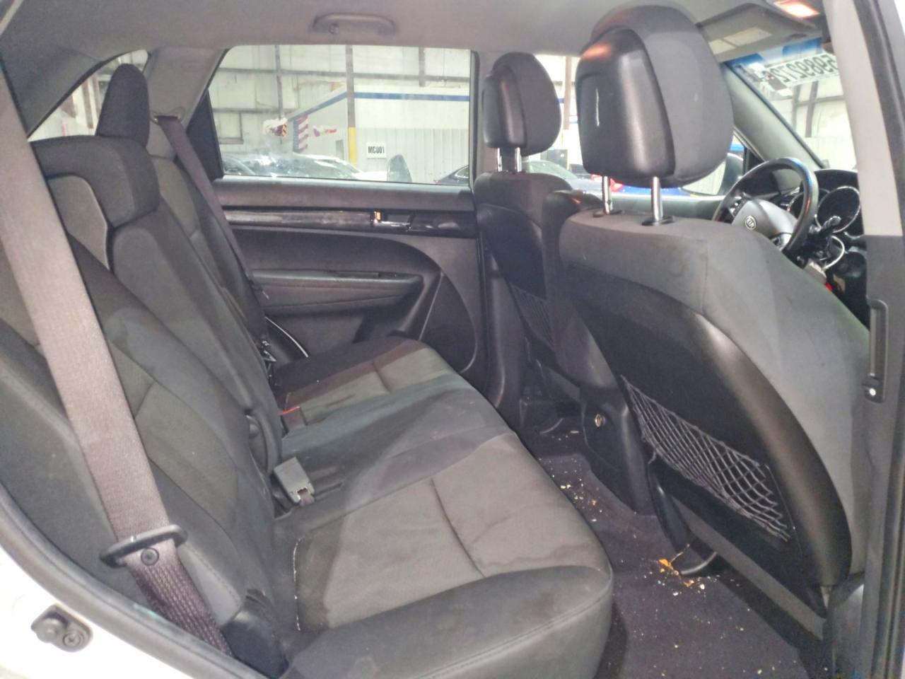 2013 Kia Sorento Lx Silver vin: 5XYKTDA61DG370951