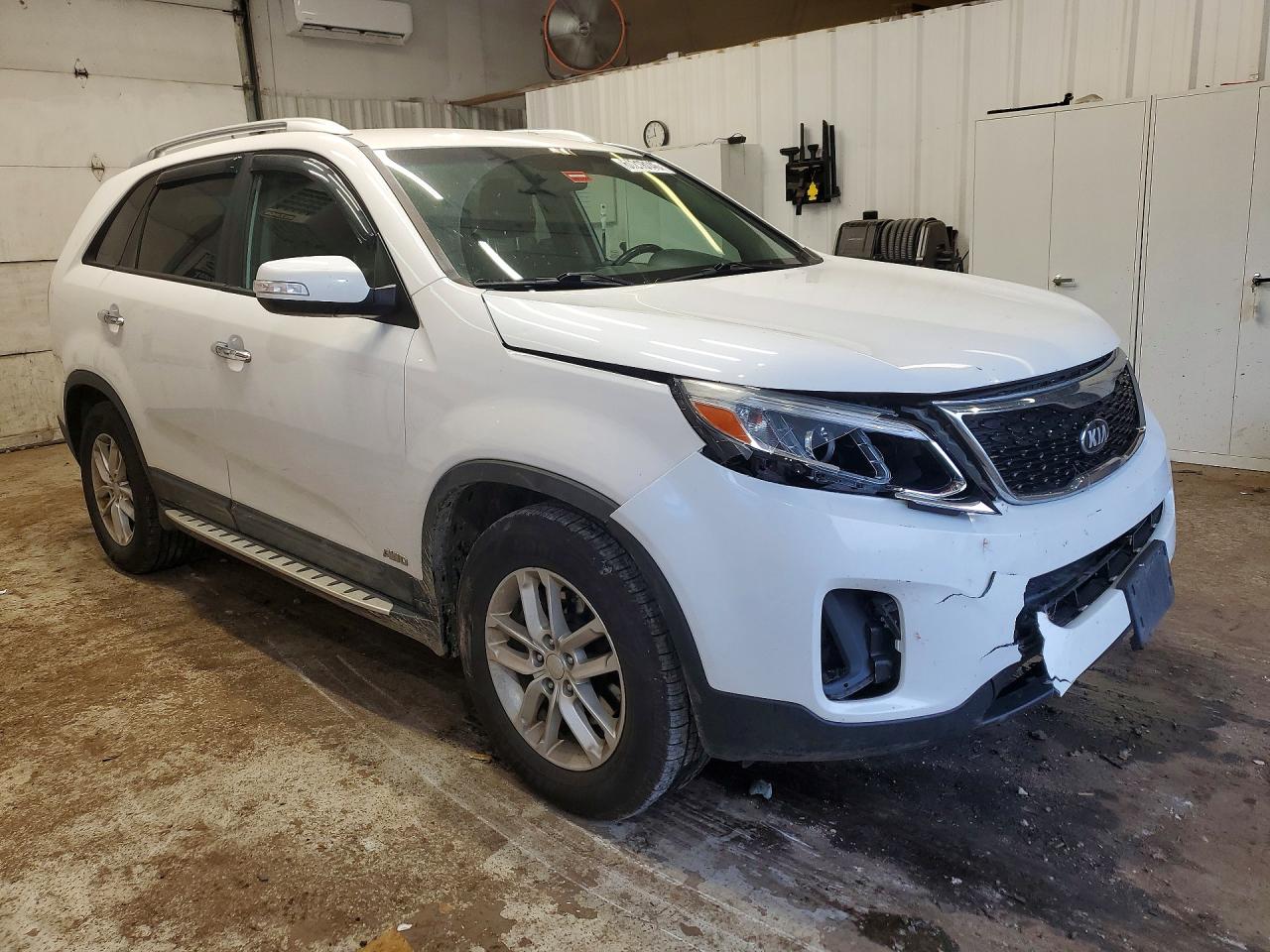 2014 Kia Sorento Lx Белый vin: 5XYKTDA61EG500051