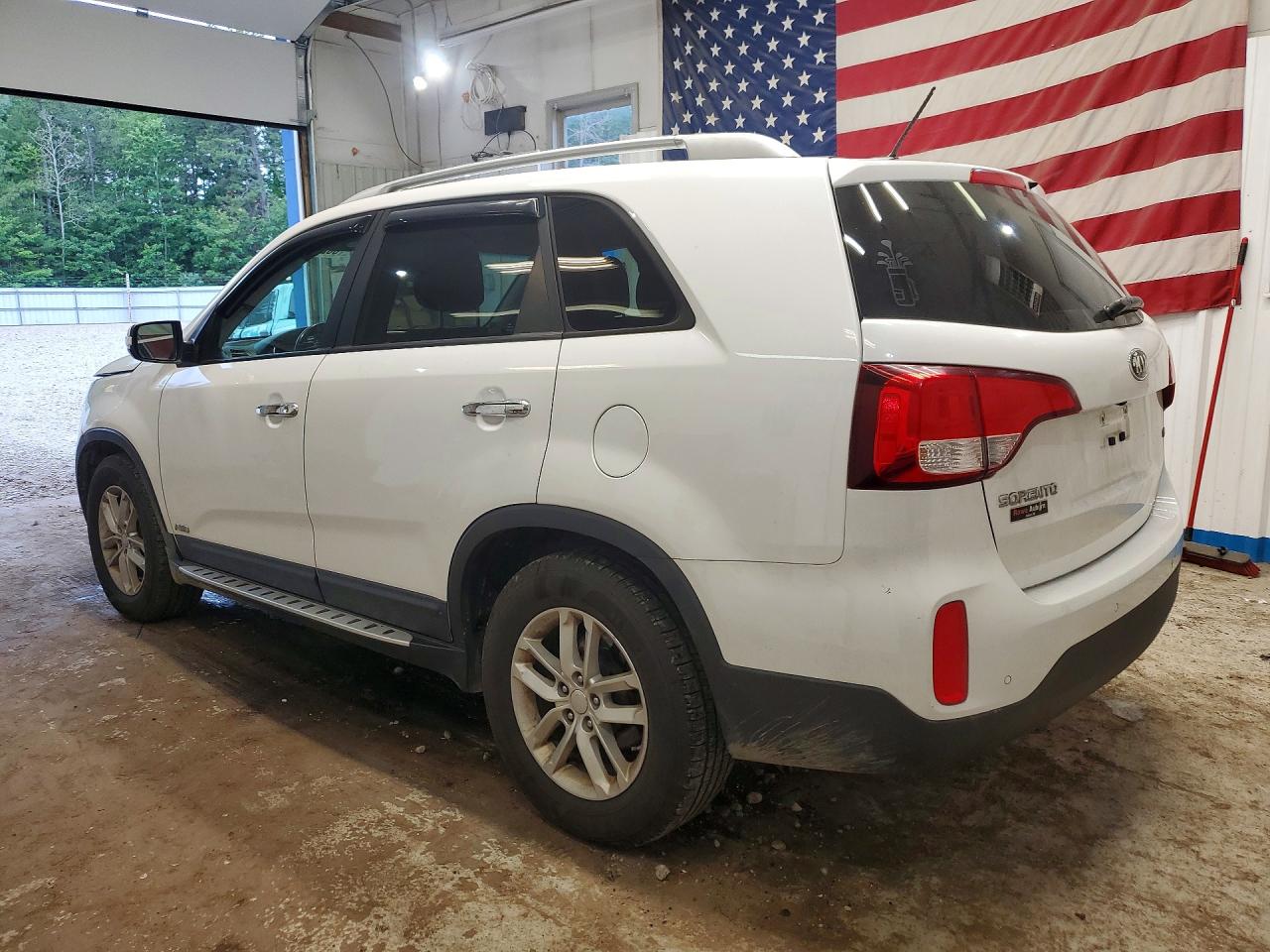2014 Kia Sorento Lx Белый vin: 5XYKTDA61EG500051