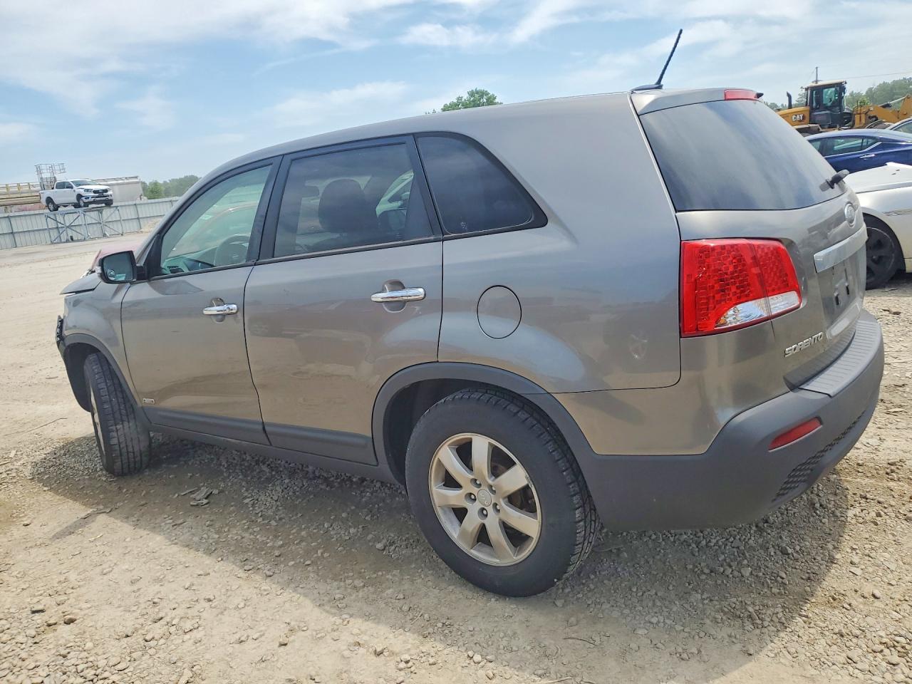 2012 Kia Sorento Lx Серый vin: 5XYKTDA62CG231782