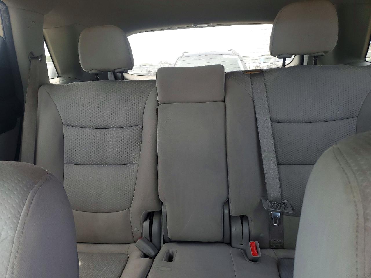 2012 Kia Sorento Lx Серый vin: 5XYKTDA62CG231782