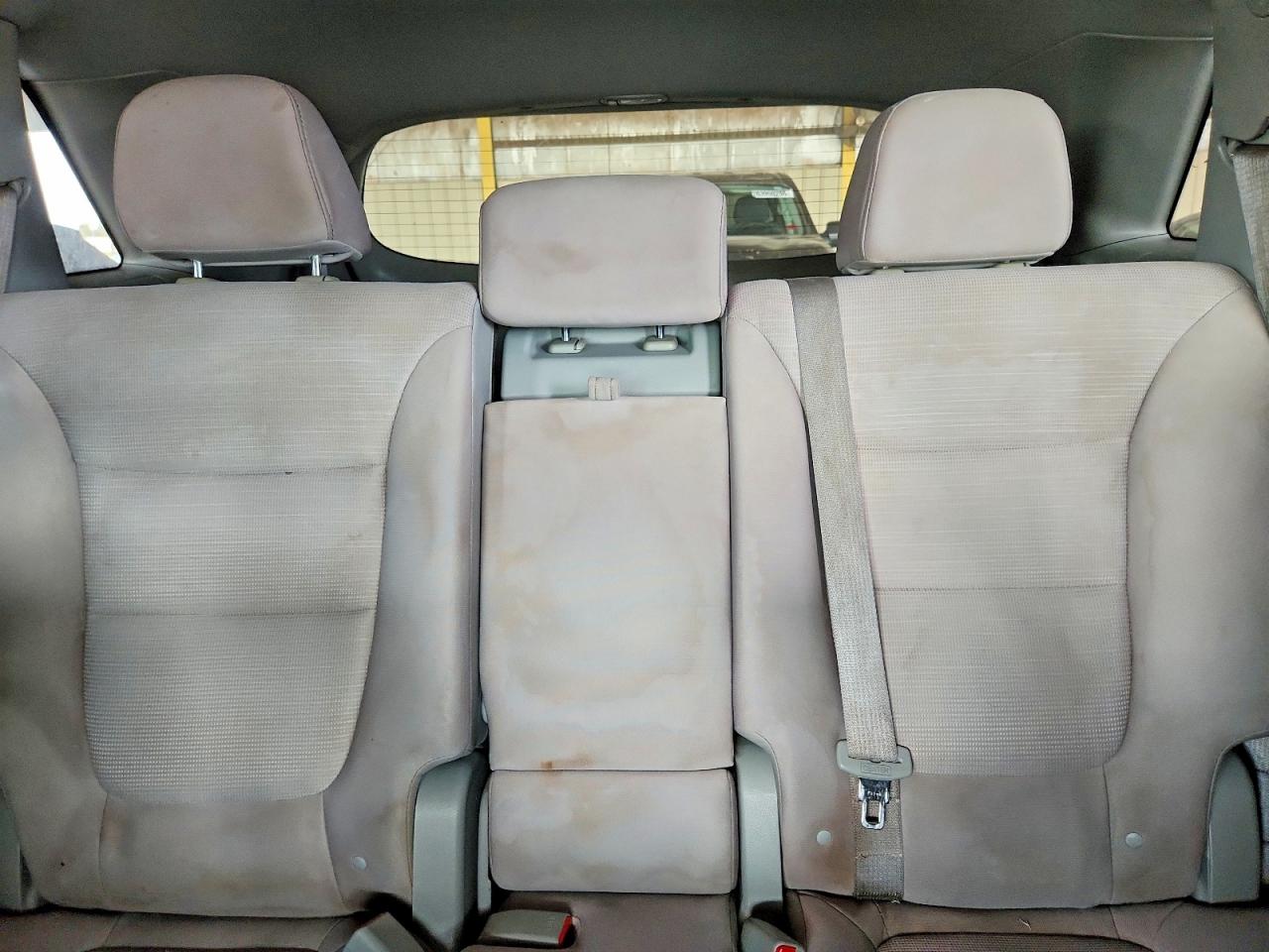 2014 Kia Sorento Lx Silver vin: 5XYKTDA62EG433783