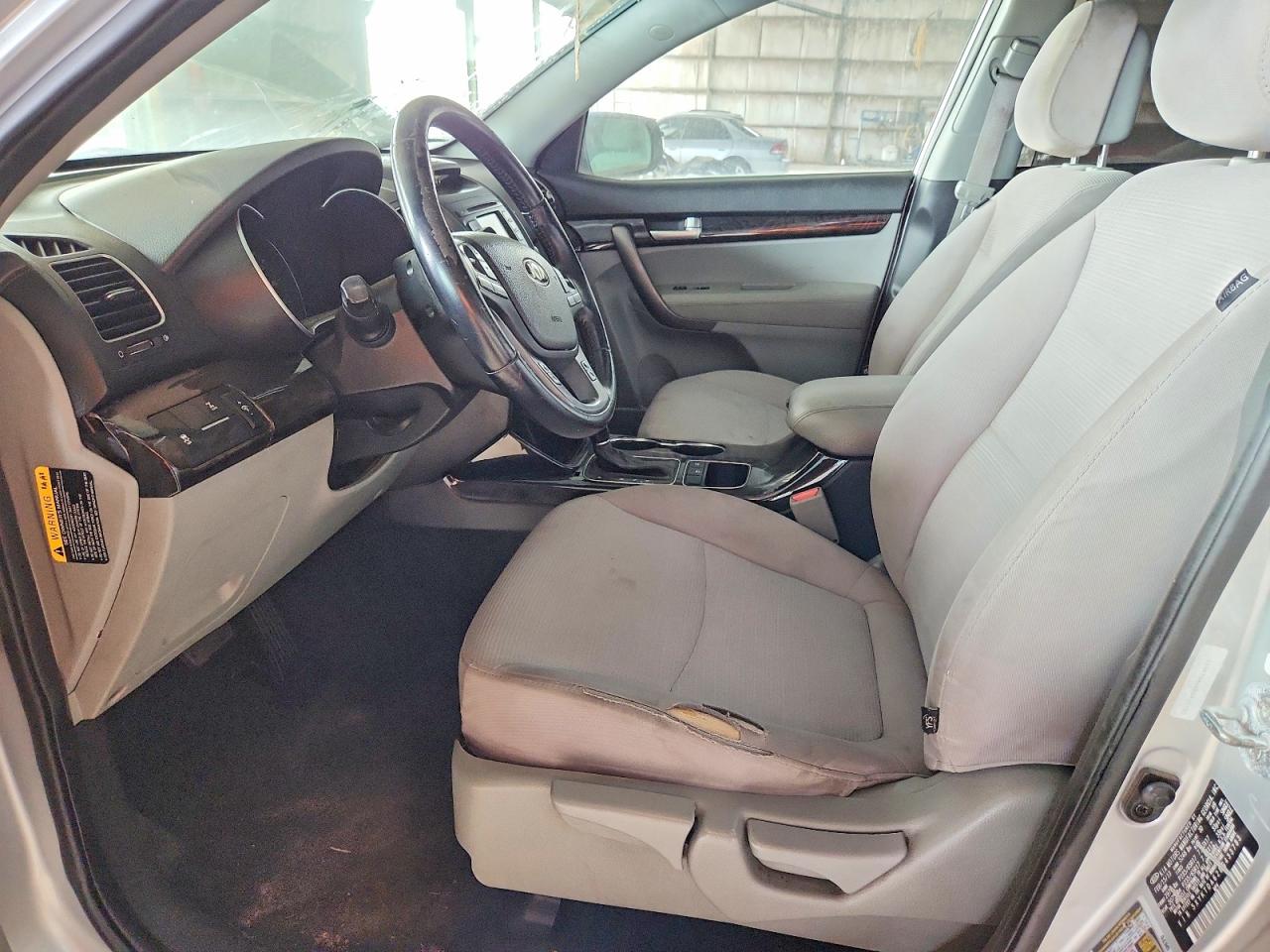 2014 Kia Sorento Lx Silver vin: 5XYKTDA62EG433783