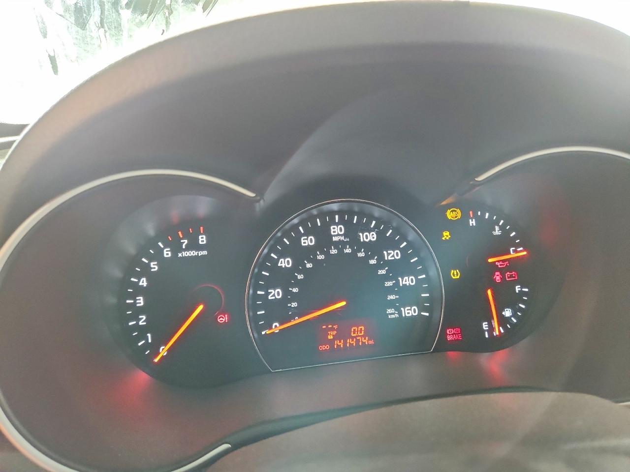 2014 Kia Sorento Lx Silver vin: 5XYKTDA62EG433783