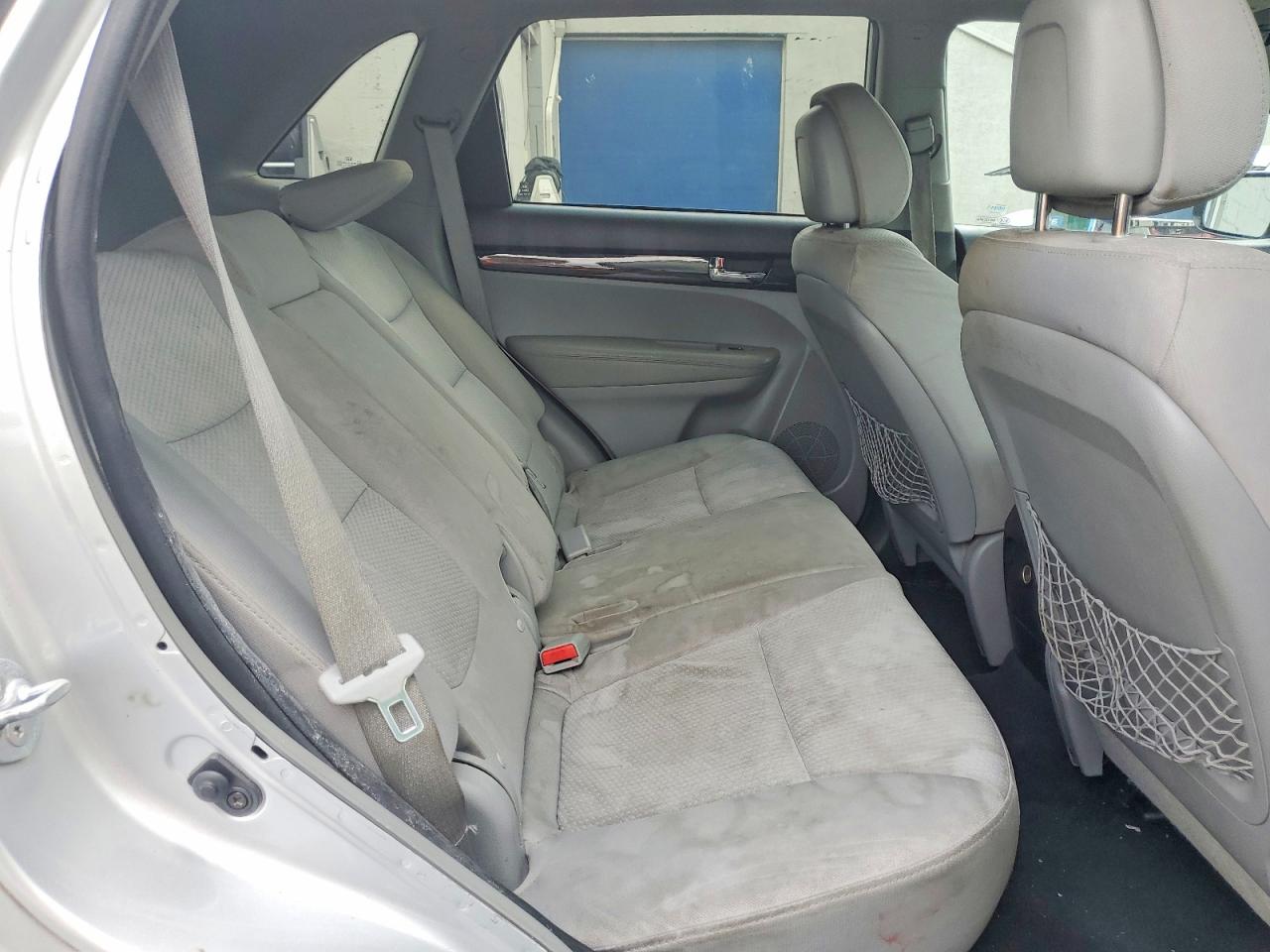 2012 Kia Sorento Lx Silver vin: 5XYKTDA63CG196850