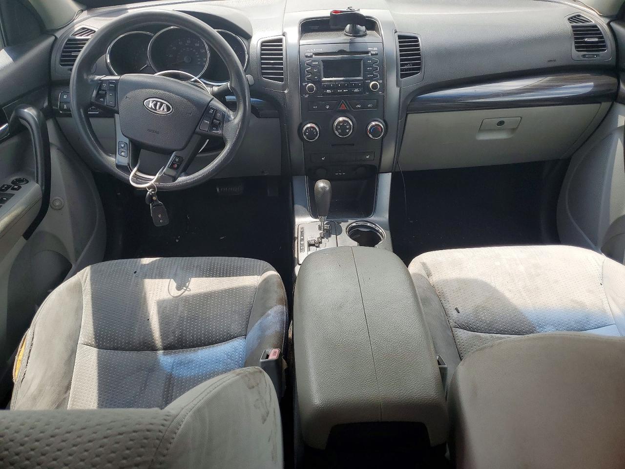 2012 Kia Sorento Lx Silver vin: 5XYKTDA63CG196850