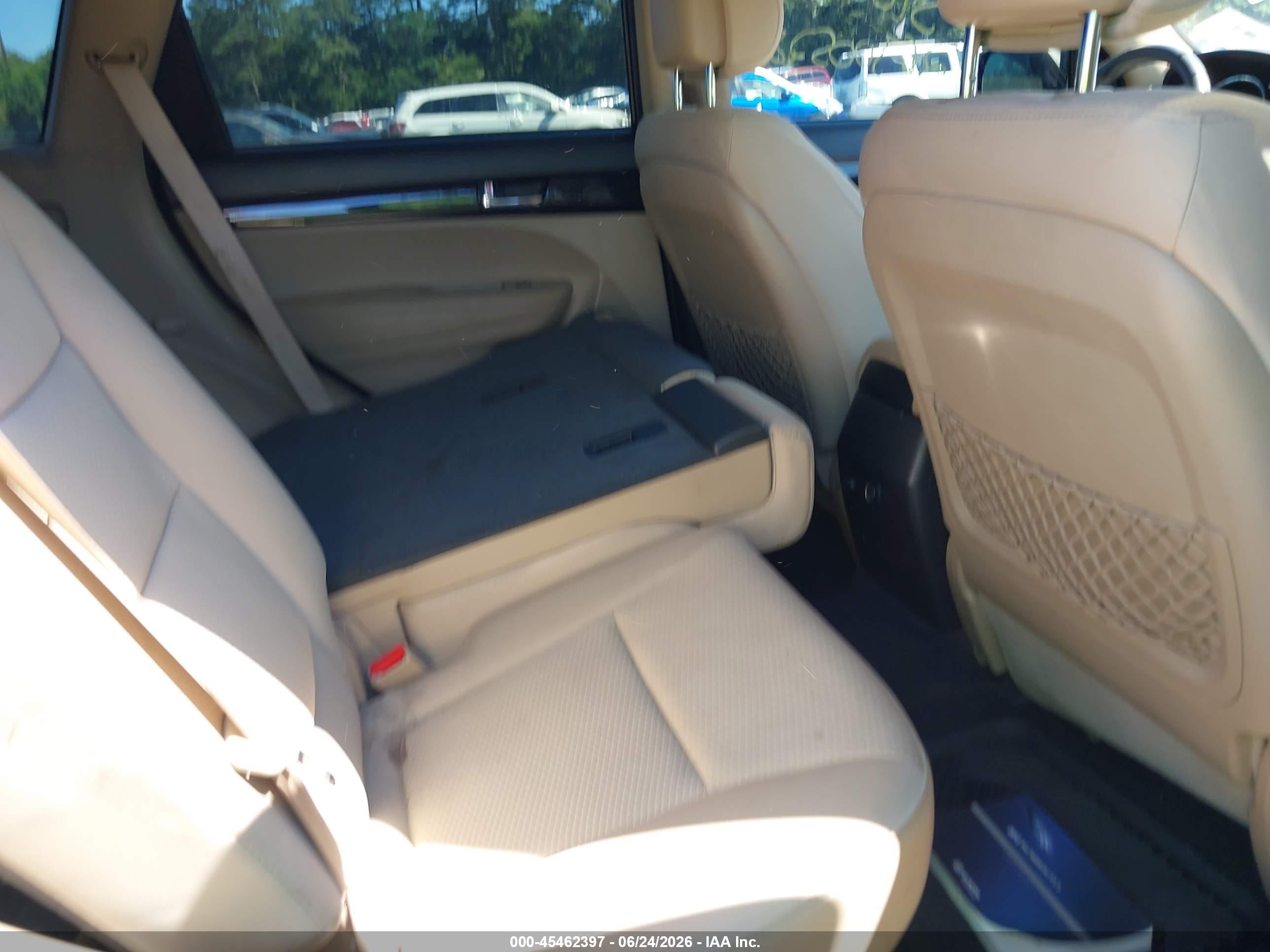 2012 Kia Sorento Lx Темно-бордовый vin: 5XYKTDA64CG228706
