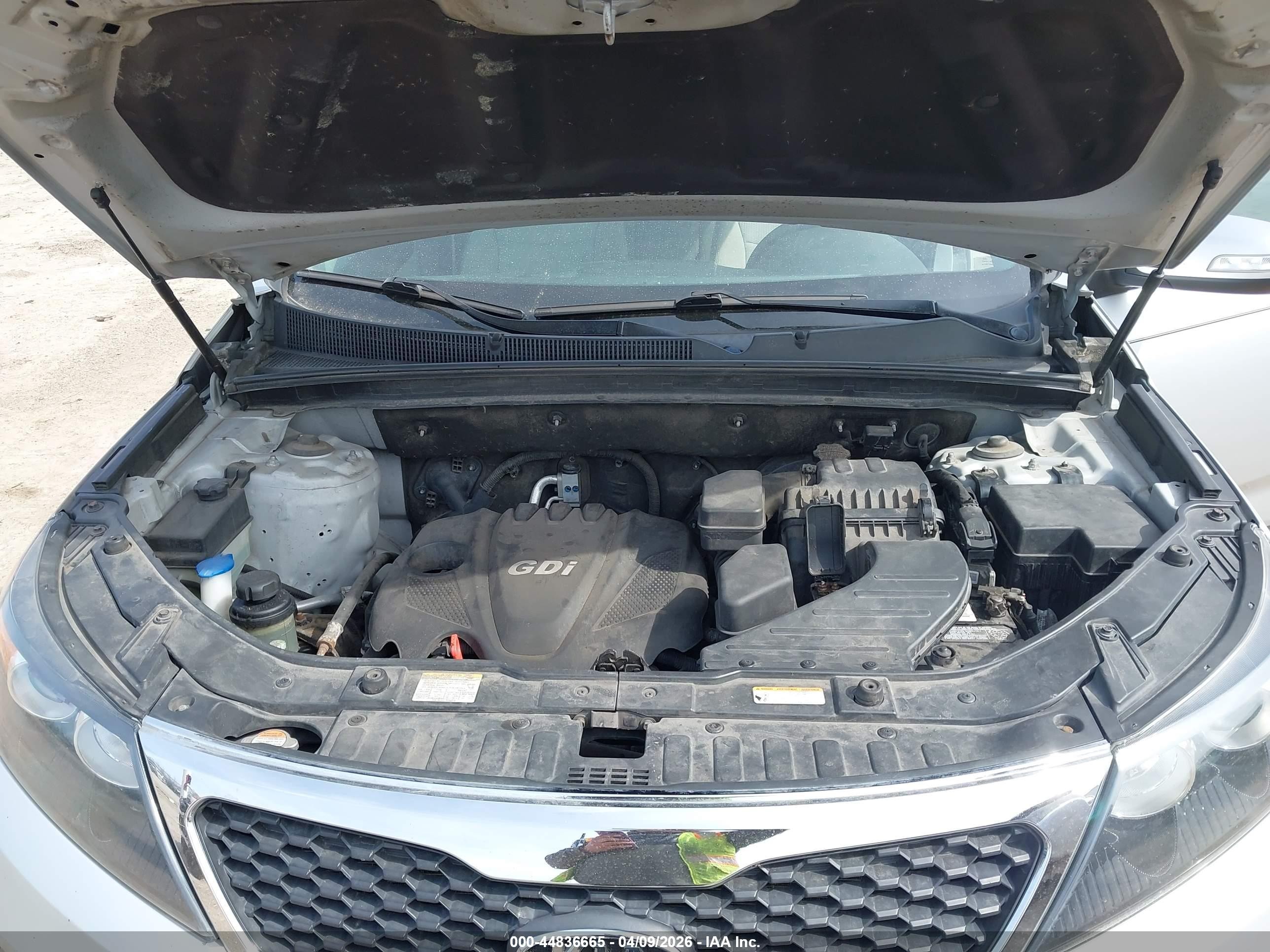 2012 Kia Sorento Lx Silver vin: 5XYKTDA64CG306532