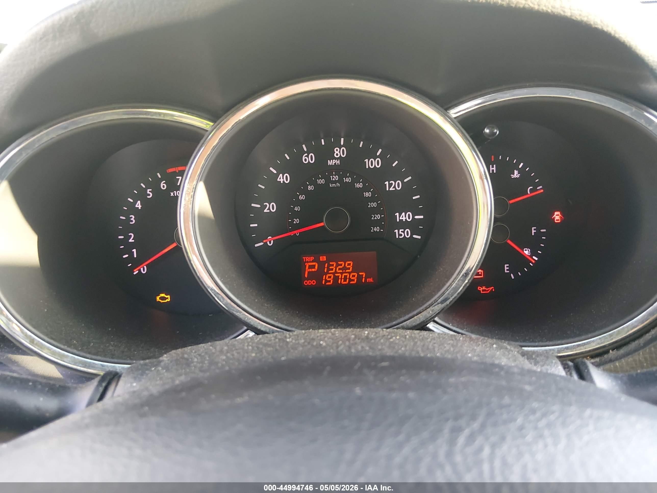 2012 Kia Sorento Lx White vin: 5XYKTDA65CG212482