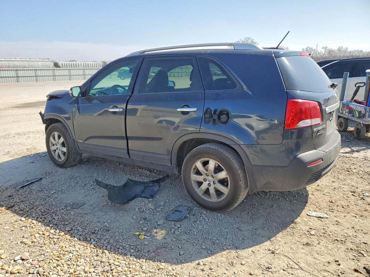 2012 Kia Sorento Lx Charcoal vin: 5XYKTDA65CG230934