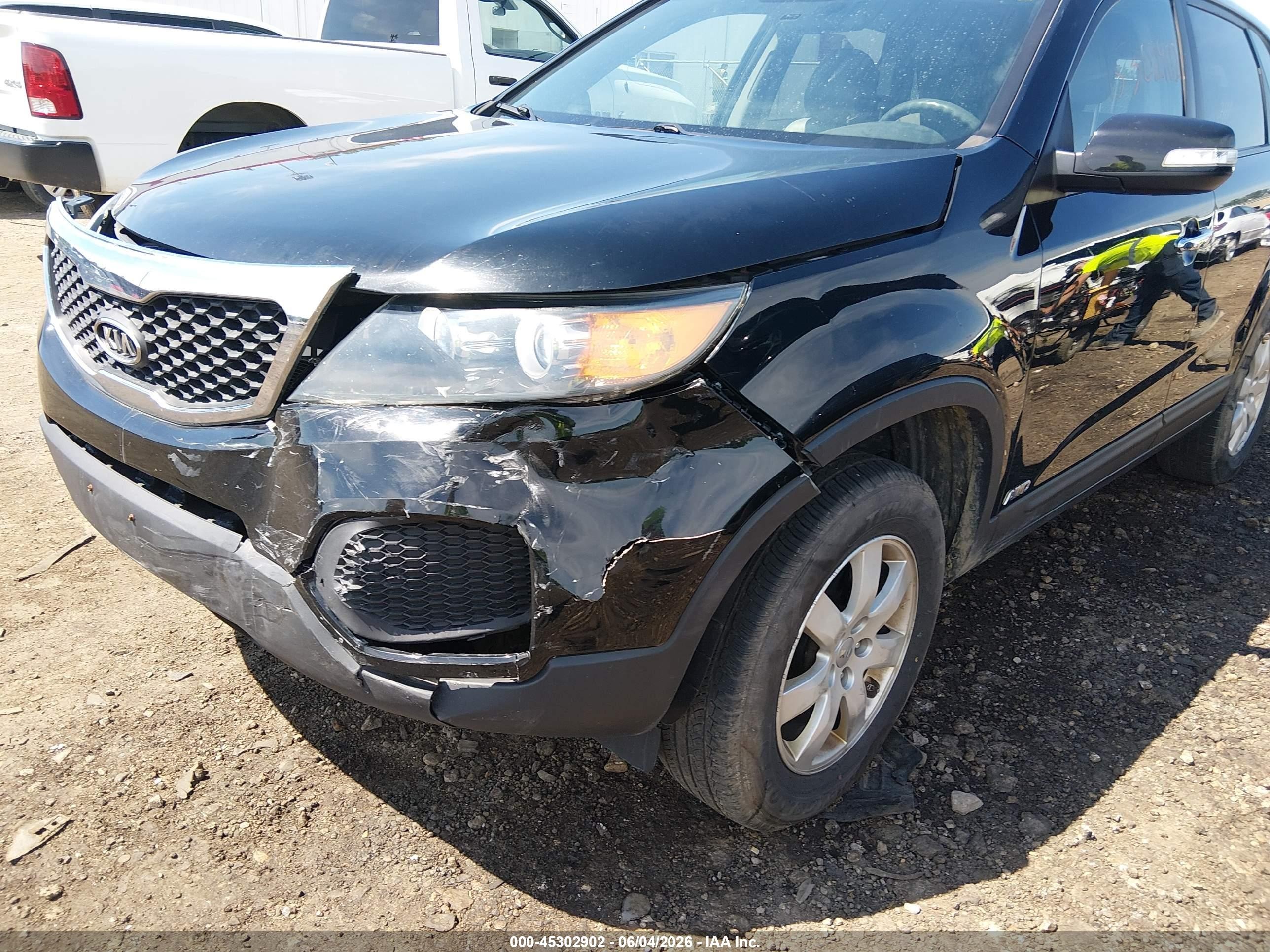 2013 Kia Sorento Lx Black vin: 5XYKTDA65DG329223