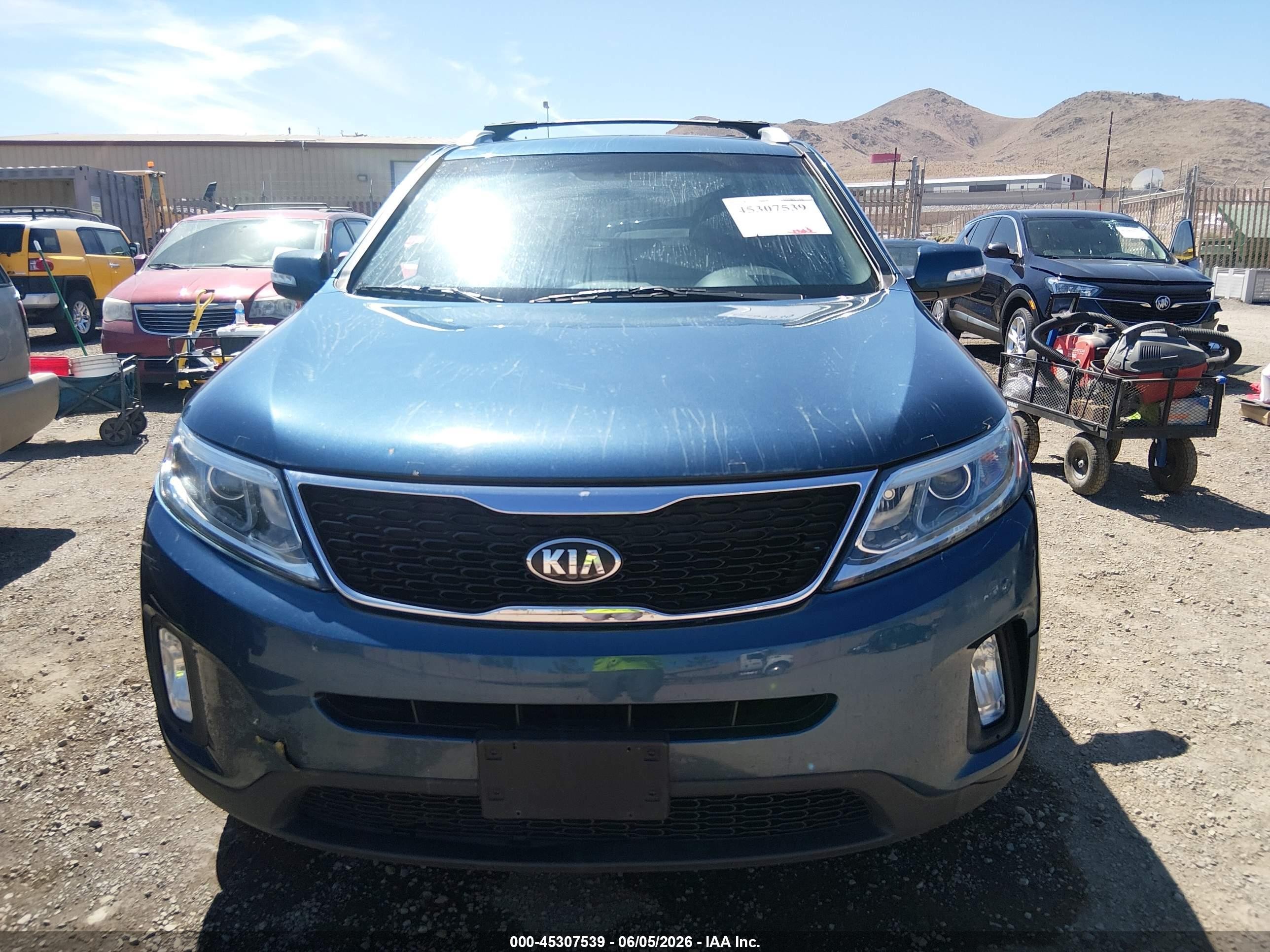 2014 Kia Sorento Lx Blue vin: 5XYKTDA65EG442798