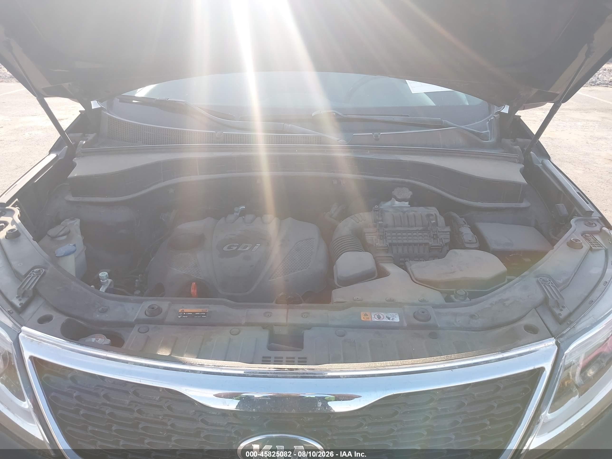 2015 Kia Sorento Lx Черный vin: 5XYKTDA65FG624406