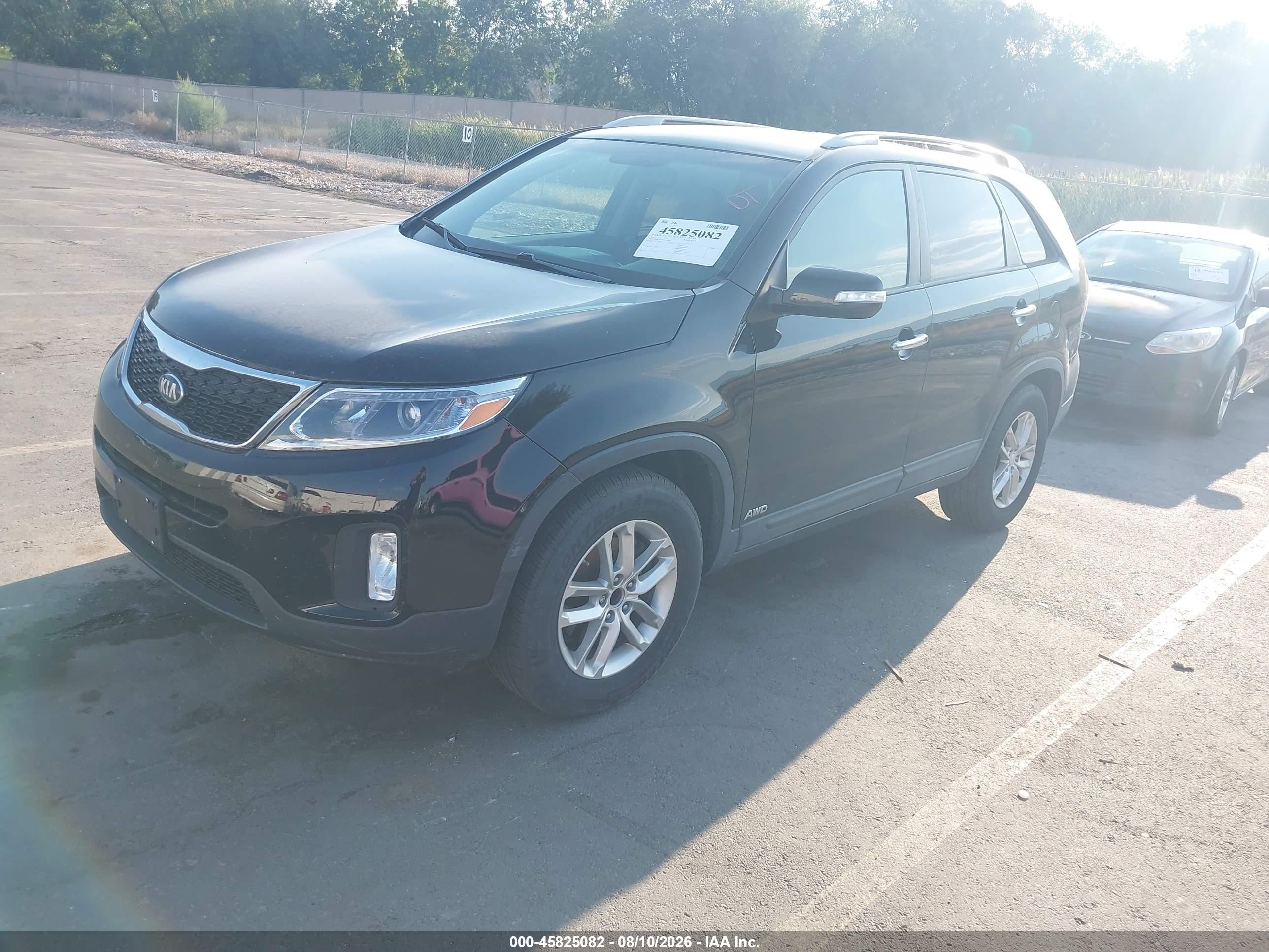 2015 Kia Sorento Lx Черный vin: 5XYKTDA65FG624406