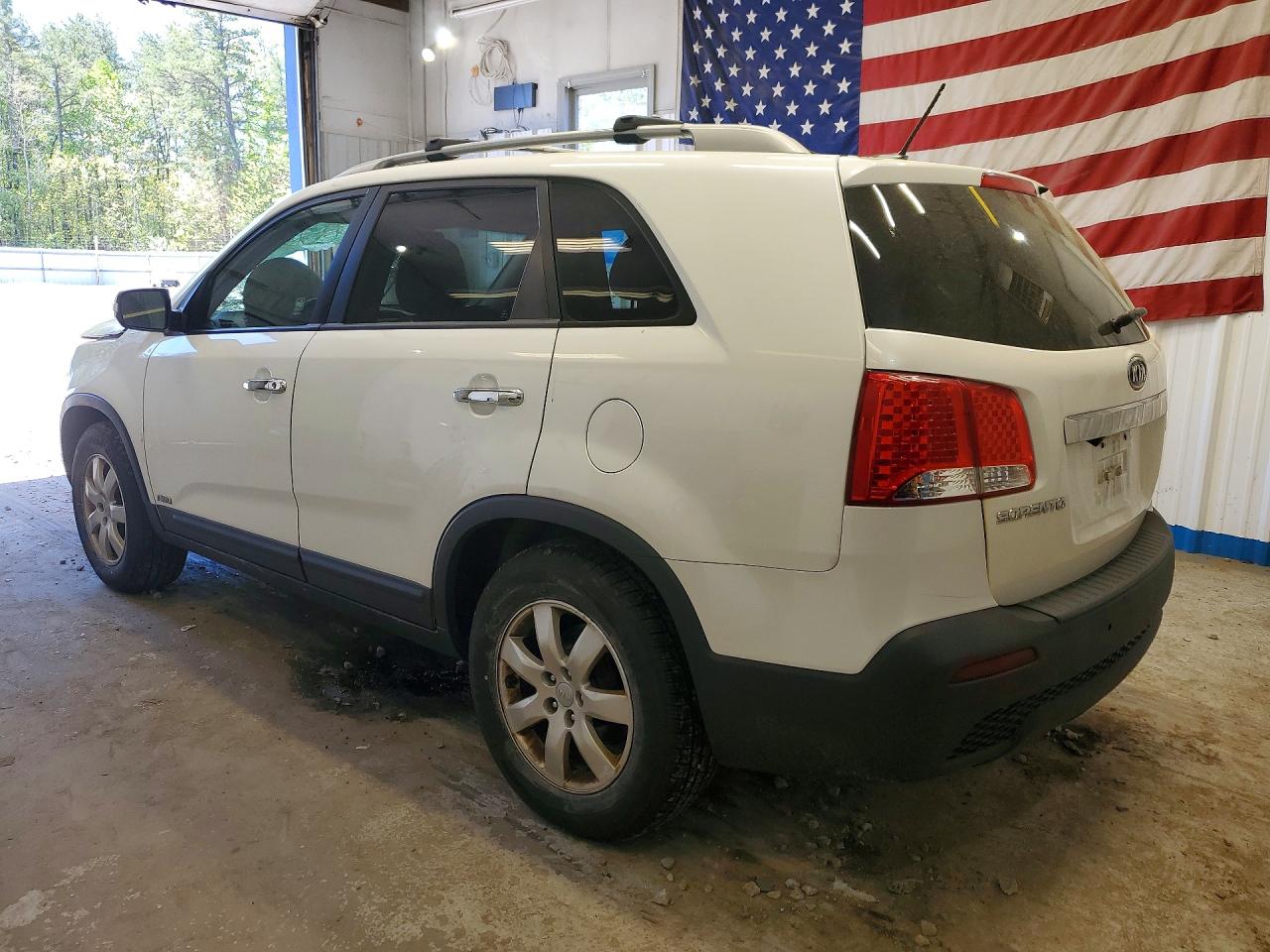 2012 Kia Sorento Lx Белый vin: 5XYKTDA66CG259553