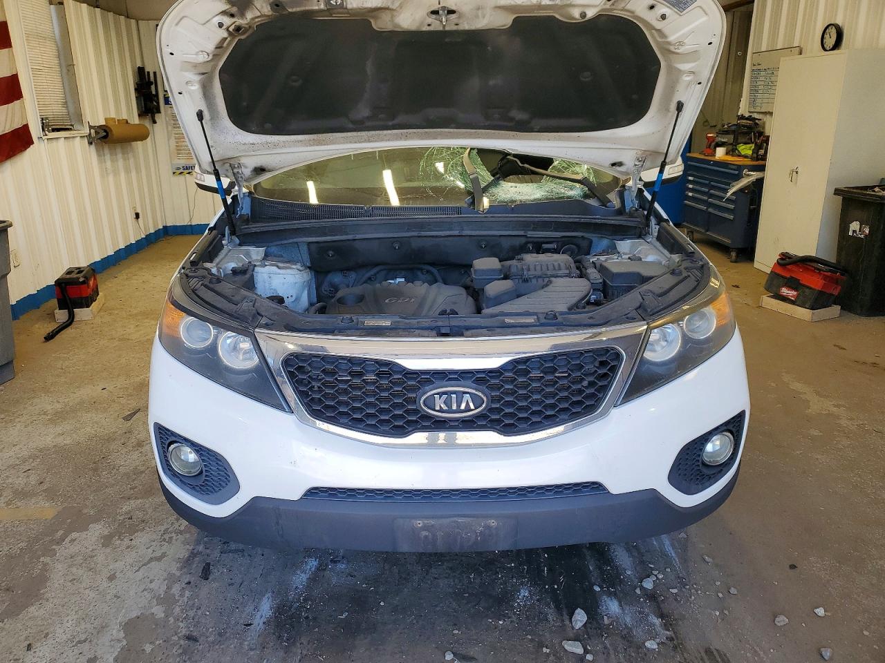 2012 Kia Sorento Lx Белый vin: 5XYKTDA66CG259553
