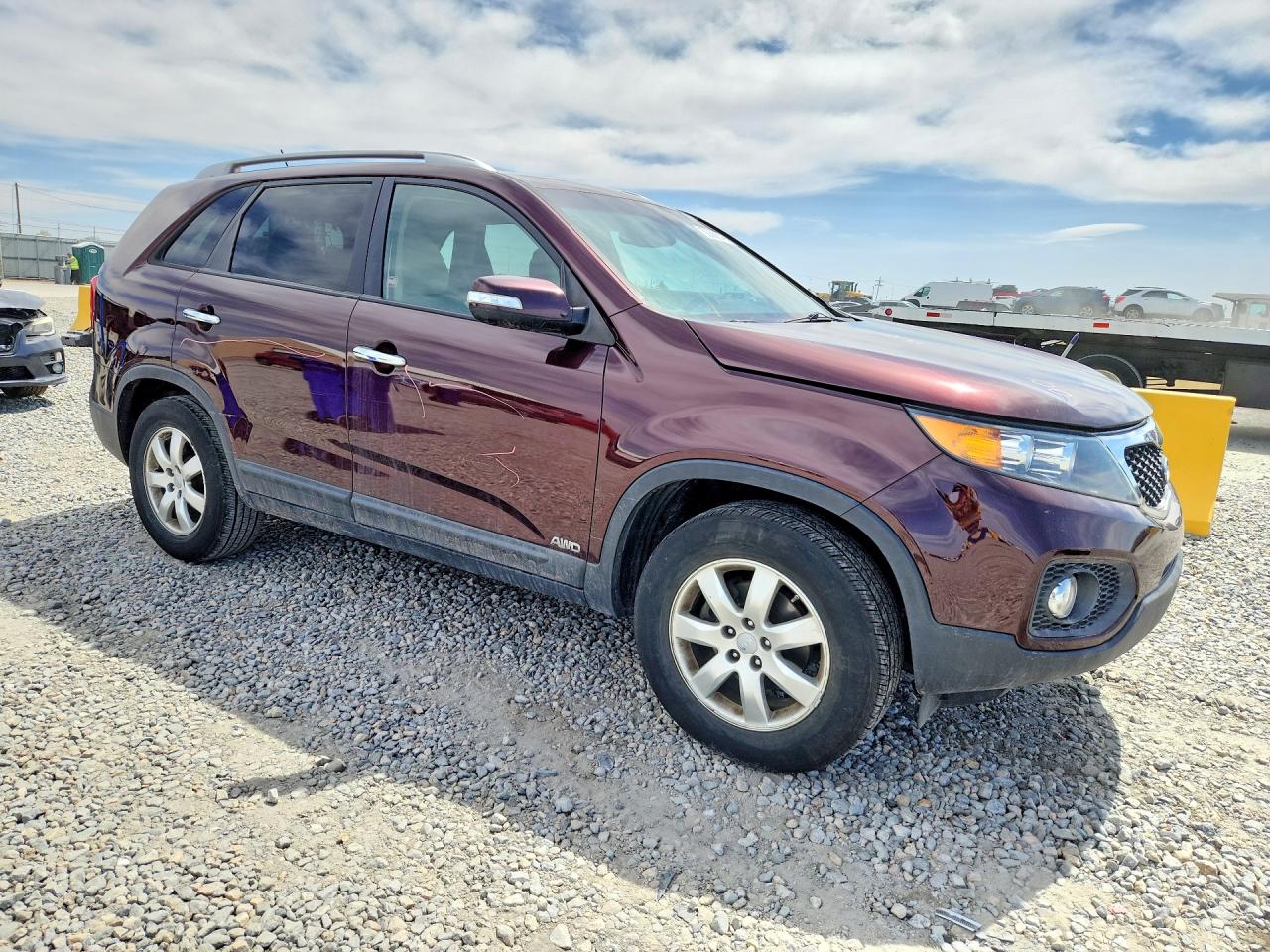 2012 Kia Sorento Lx Burgundy vin: 5XYKTDA66CG277938