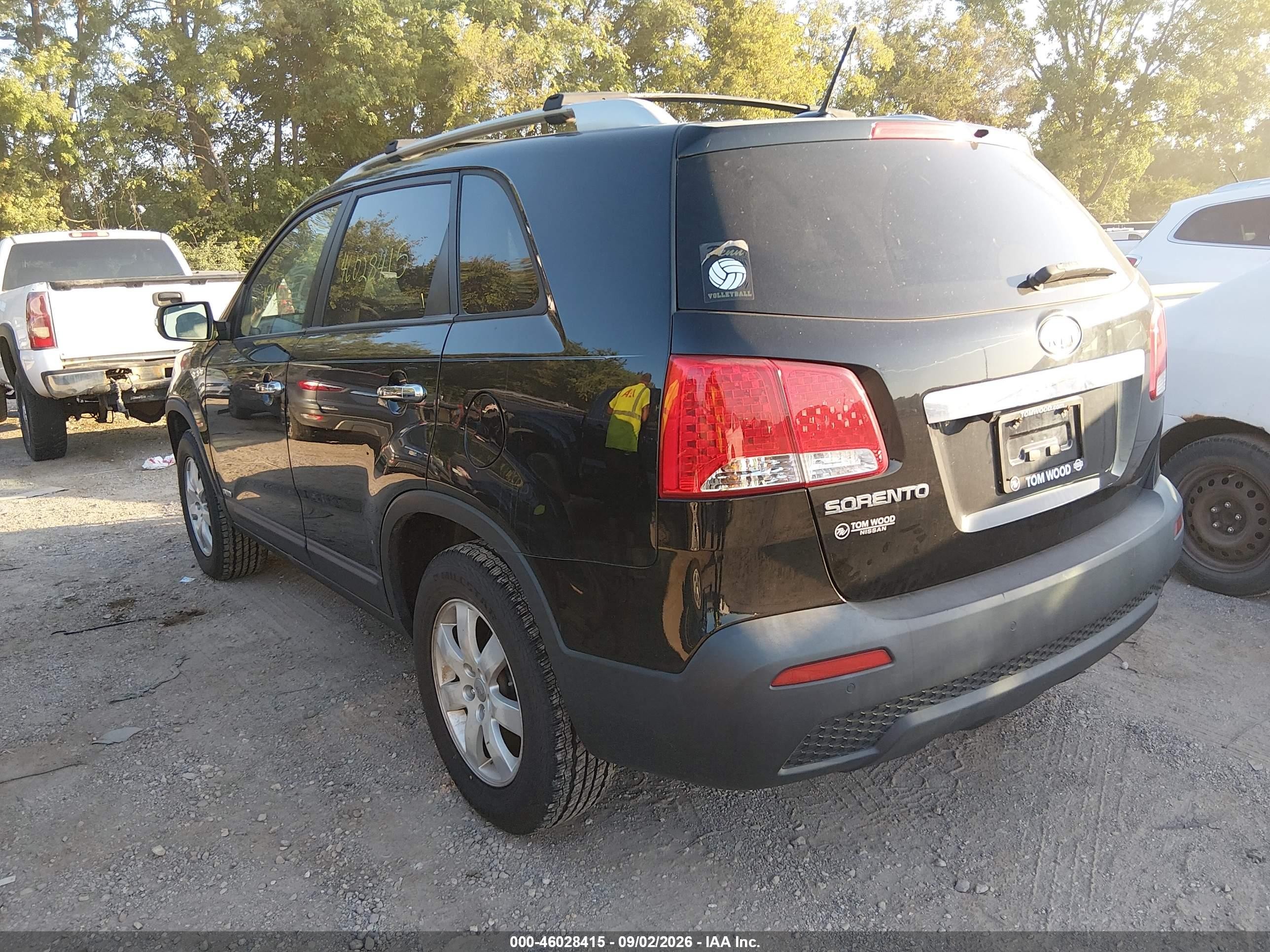 2013 Kia Sorento Lx Черный vin: 5XYKTDA66DG353692