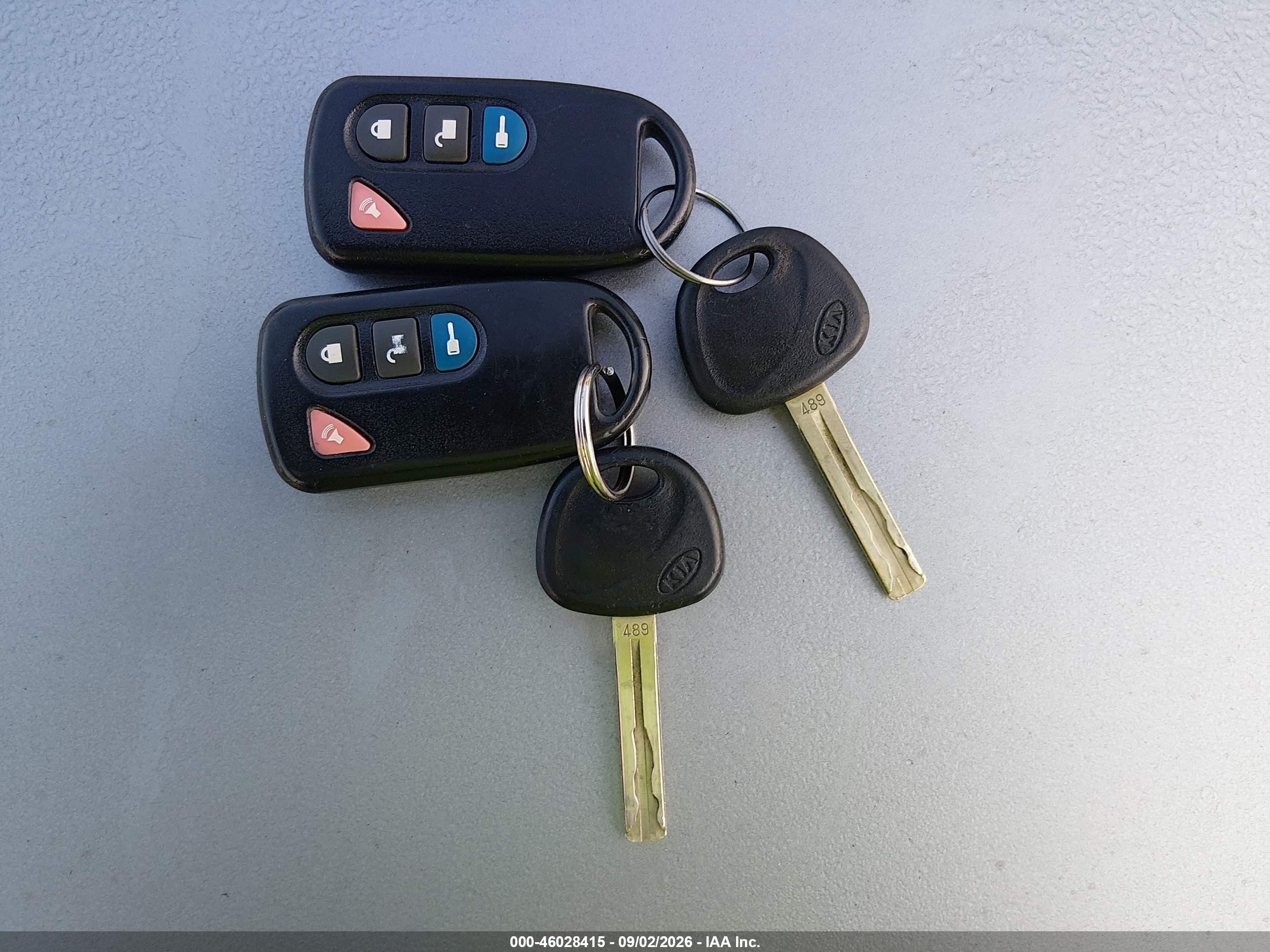 2013 Kia Sorento Lx Черный vin: 5XYKTDA66DG353692