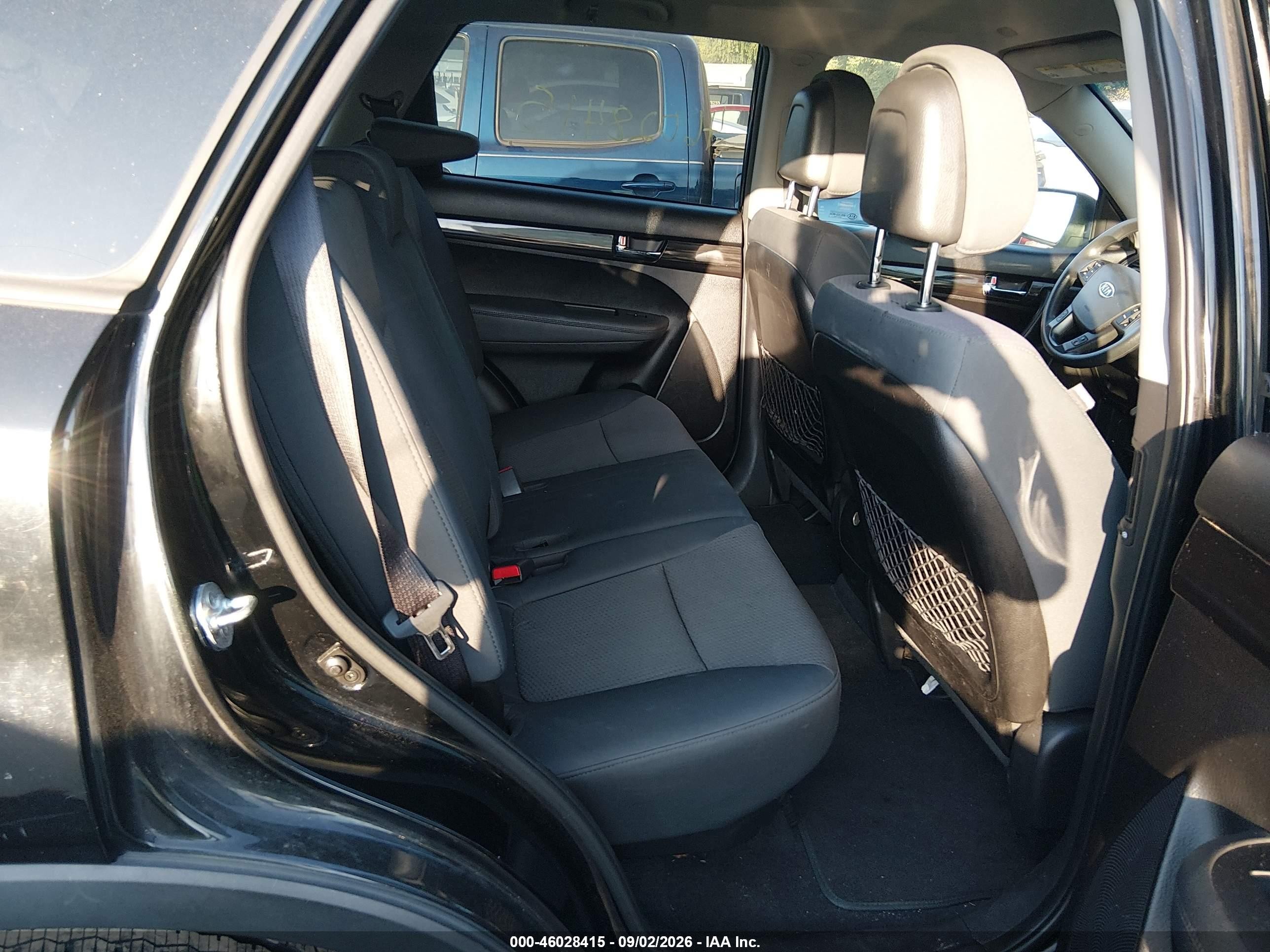 2013 Kia Sorento Lx Черный vin: 5XYKTDA66DG353692