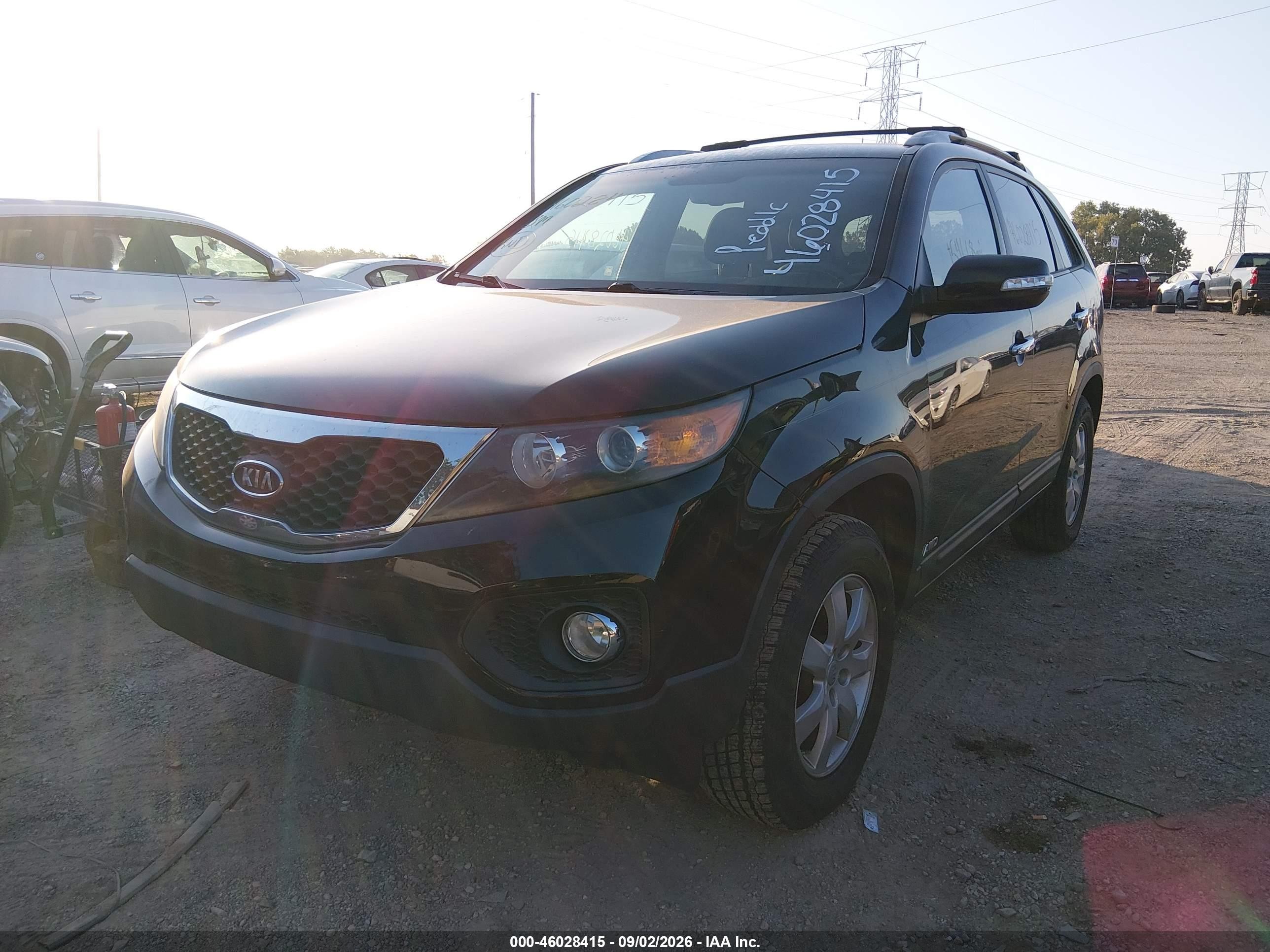 2013 Kia Sorento Lx Черный vin: 5XYKTDA66DG353692