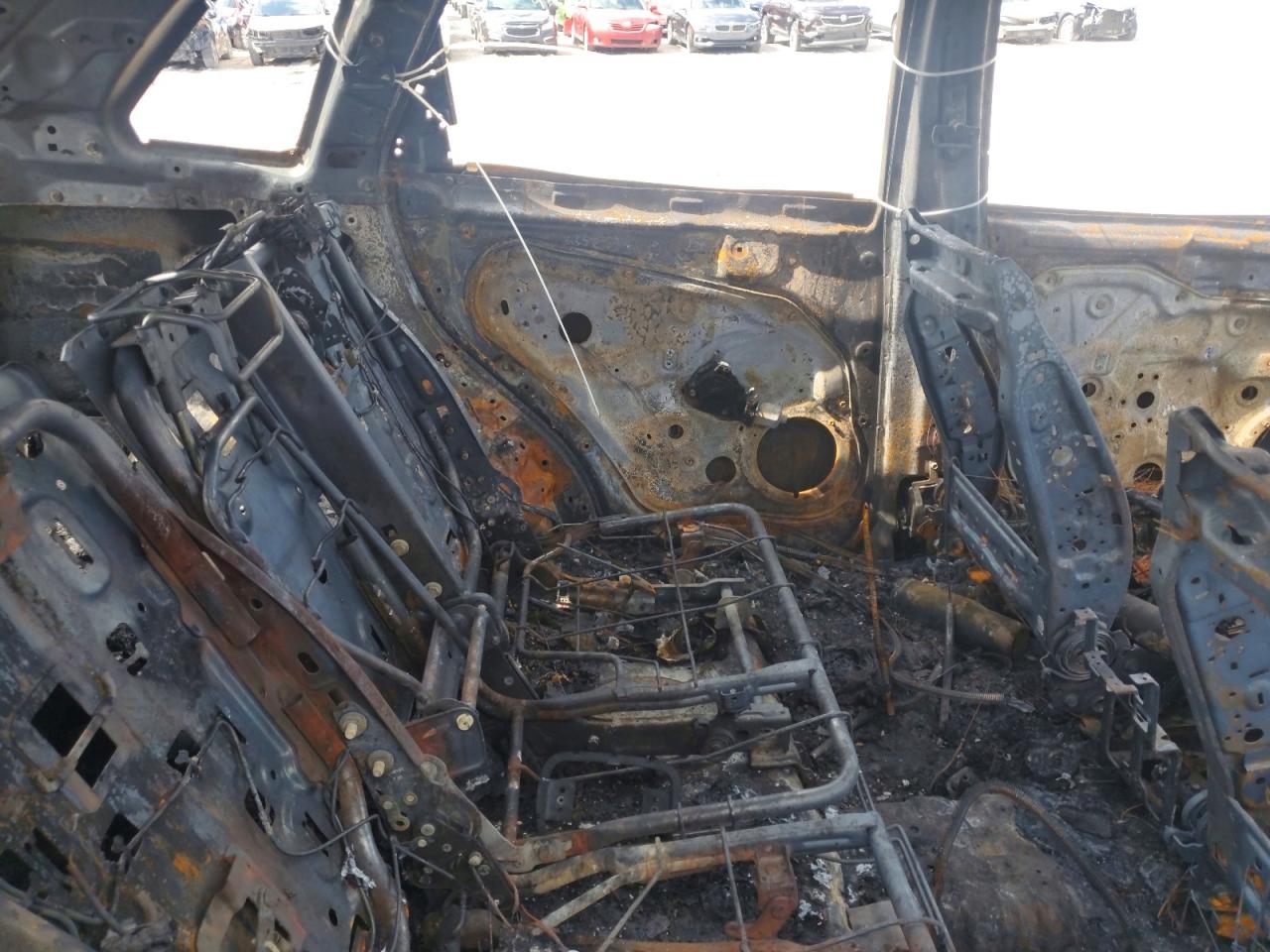 2013 Kia Sorento Lx Burn vin: 5XYKTDA66DG41790