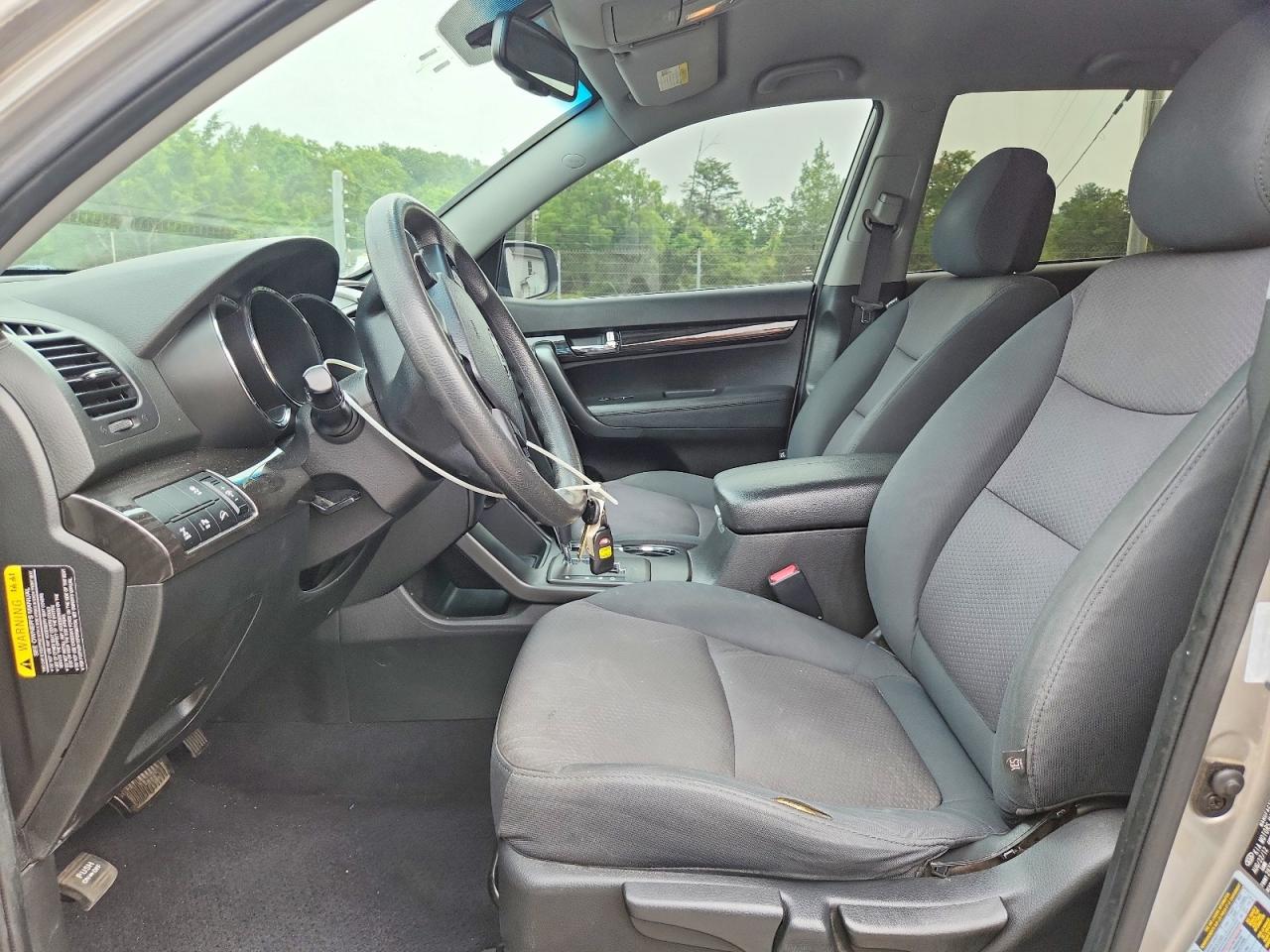 2013 Kia Sorento Lx Gray vin: 5XYKTDA67DG373692