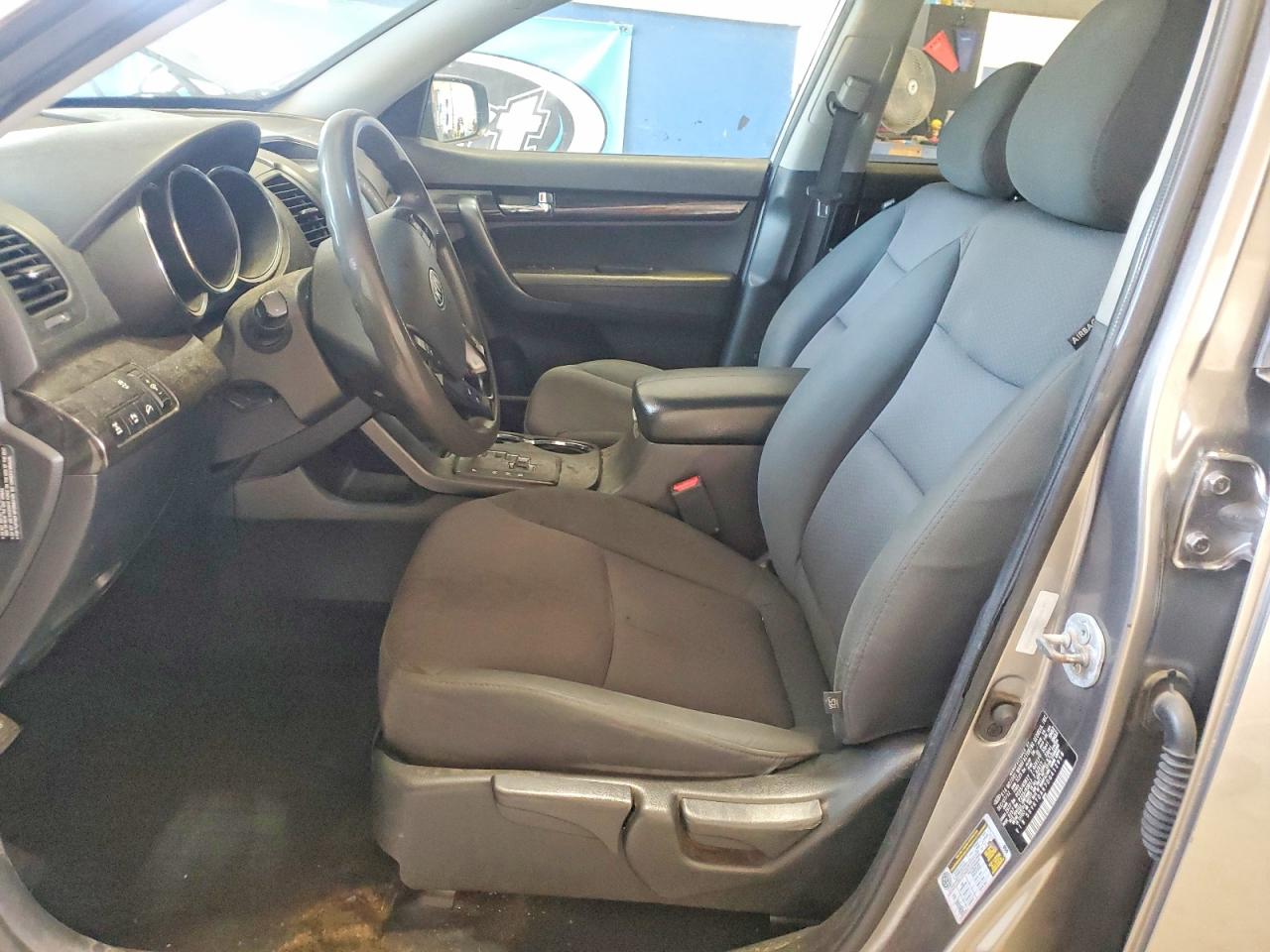 2013 Kia Sorento Lx Gray vin: 5XYKTDA67DG412958