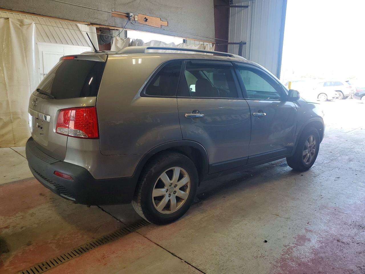 2013 Kia Sorento Lx Gray vin: 5XYKTDA67DG412958