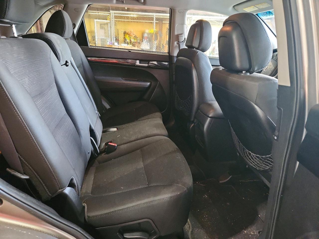 2015 Kia Sorento Lx Gray vin: 5XYKTDA67FG569747