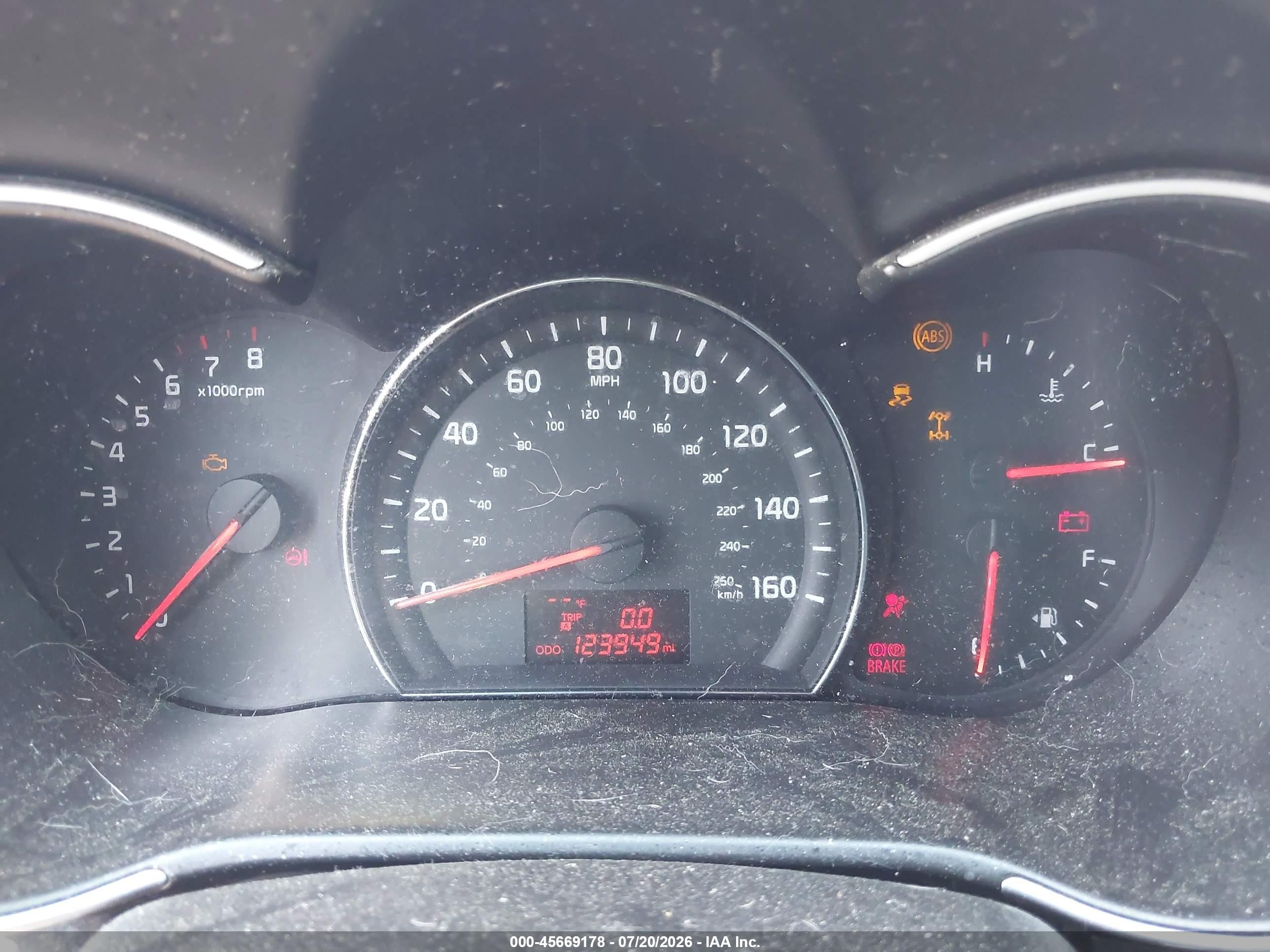 2015 Kia Sorento Lx Красный vin: 5XYKTDA67FG640722
