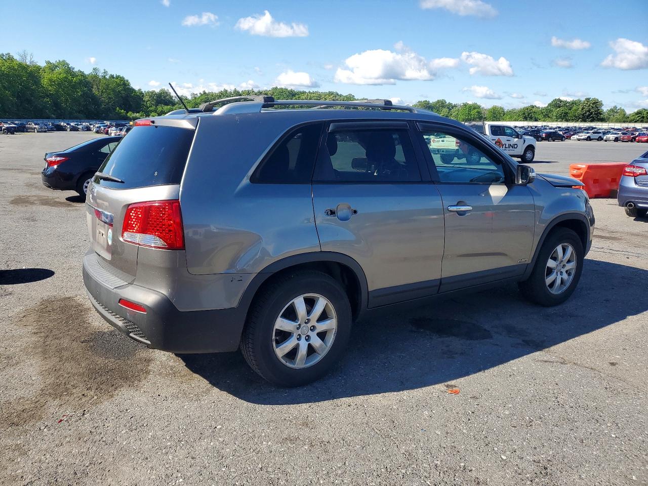 2012 Kia Sorento Lx Gray vin: 5XYKTDA68CG252278