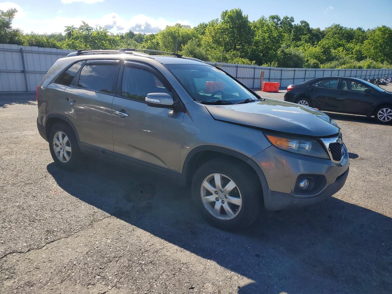 2012 Kia Sorento Lx Gray vin: 5XYKTDA68CG252278