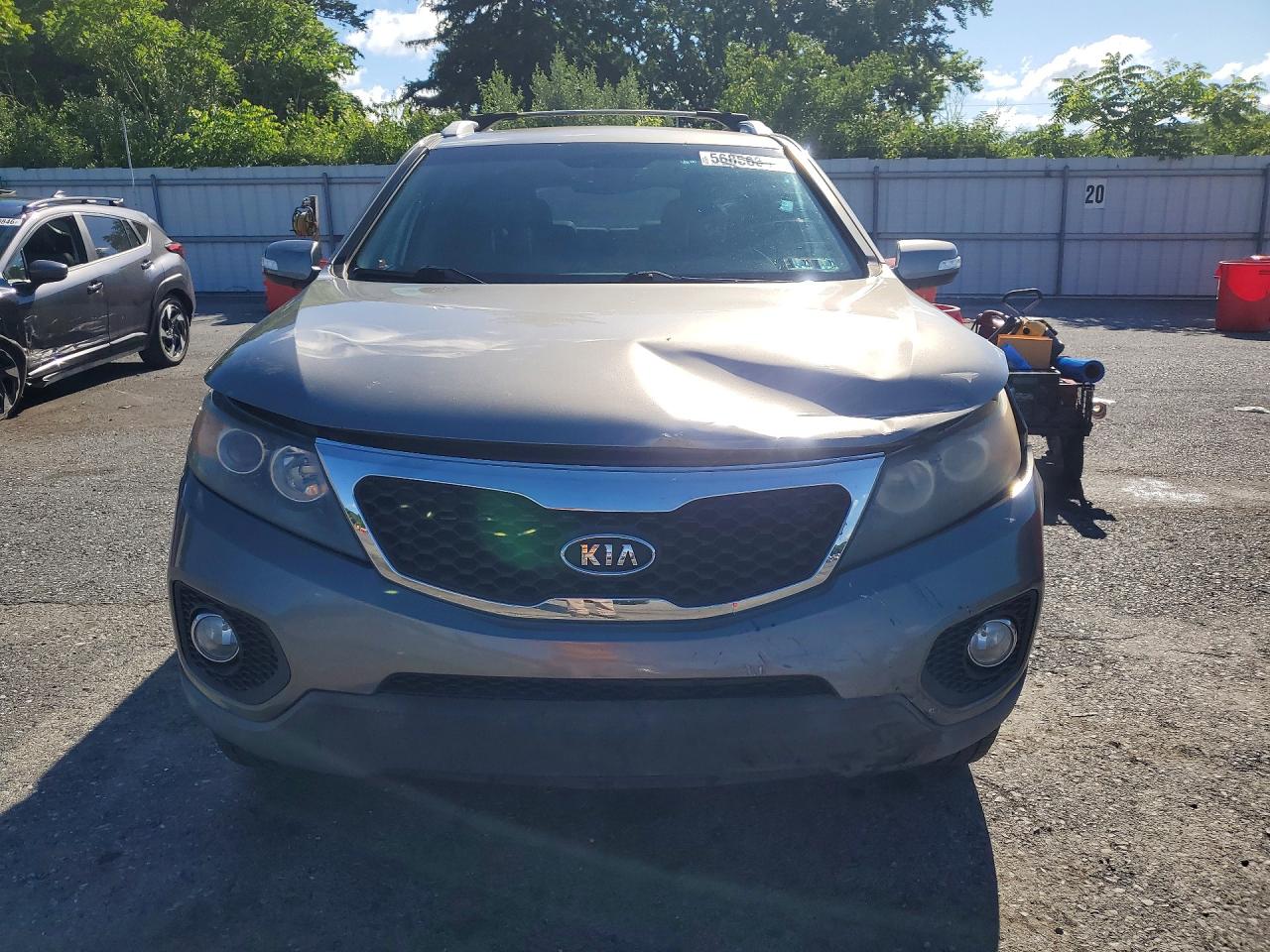 2012 Kia Sorento Lx Gray vin: 5XYKTDA68CG252278