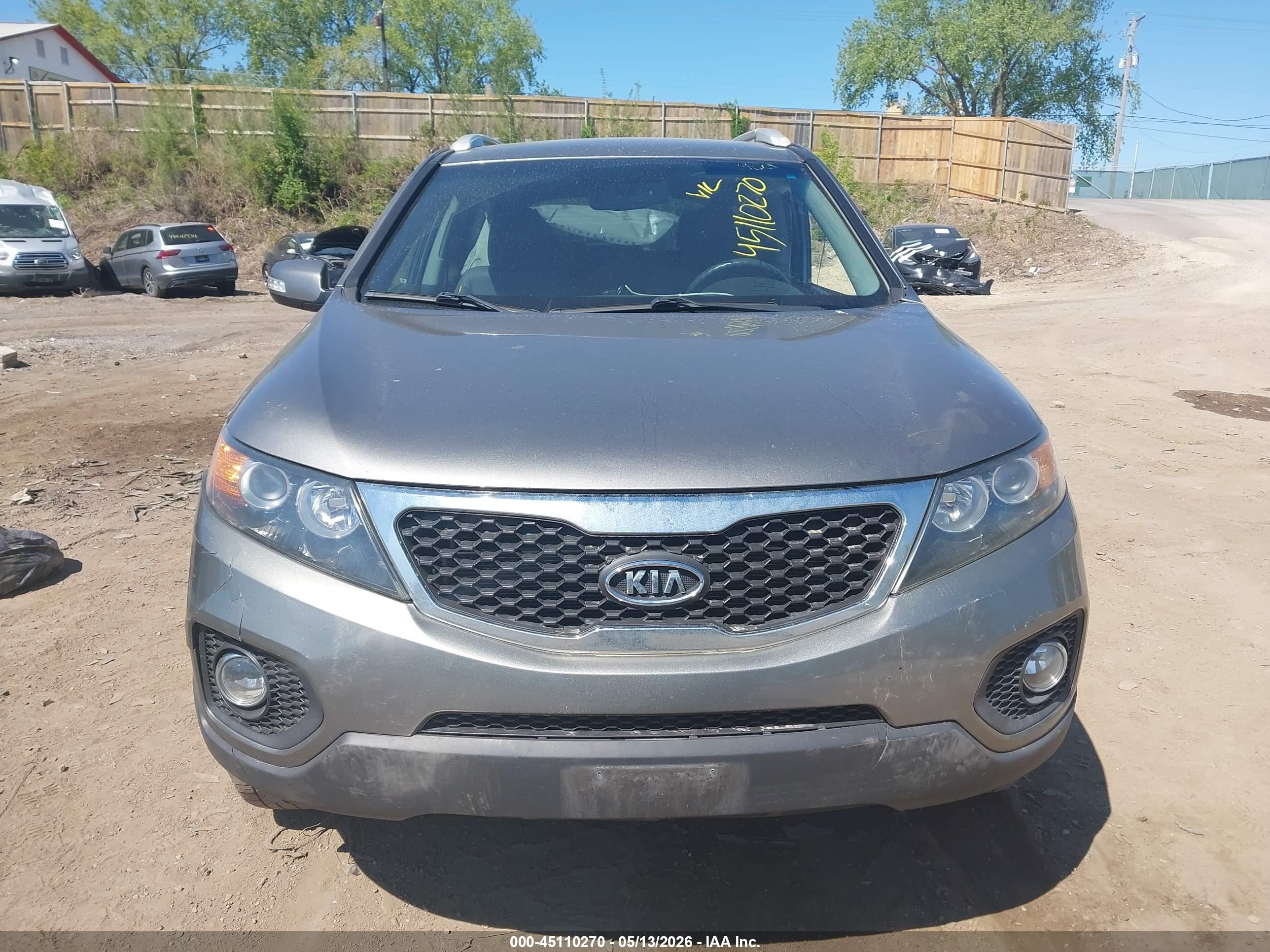 2012 Kia Sorento Lx Gray vin: 5XYKTDA68CG274667