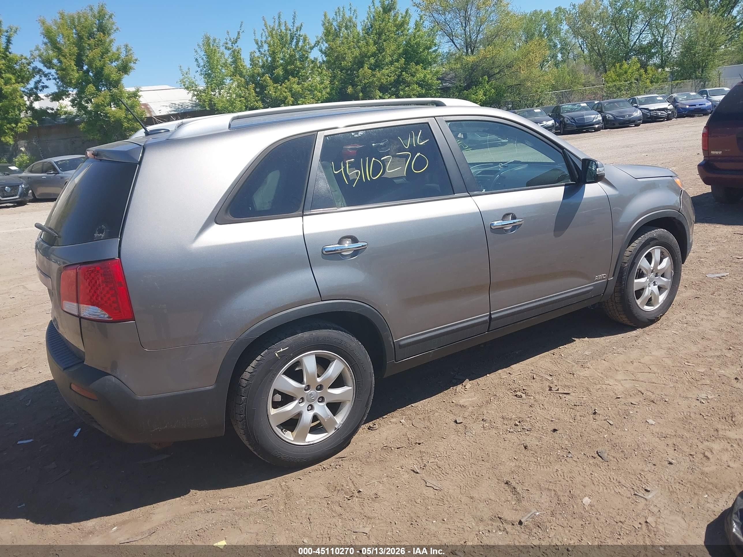 2012 Kia Sorento Lx Gray vin: 5XYKTDA68CG274667