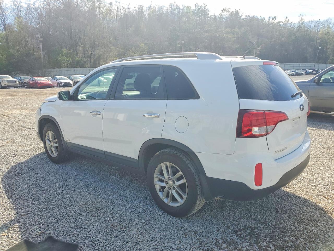 2014 Kia Sorento Lx White vin: 5XYKTDA68EG508910