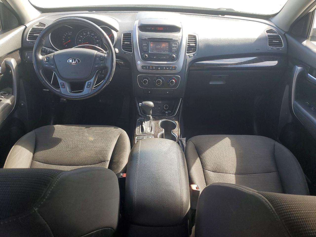 2014 Kia Sorento Lx White vin: 5XYKTDA68EG508910